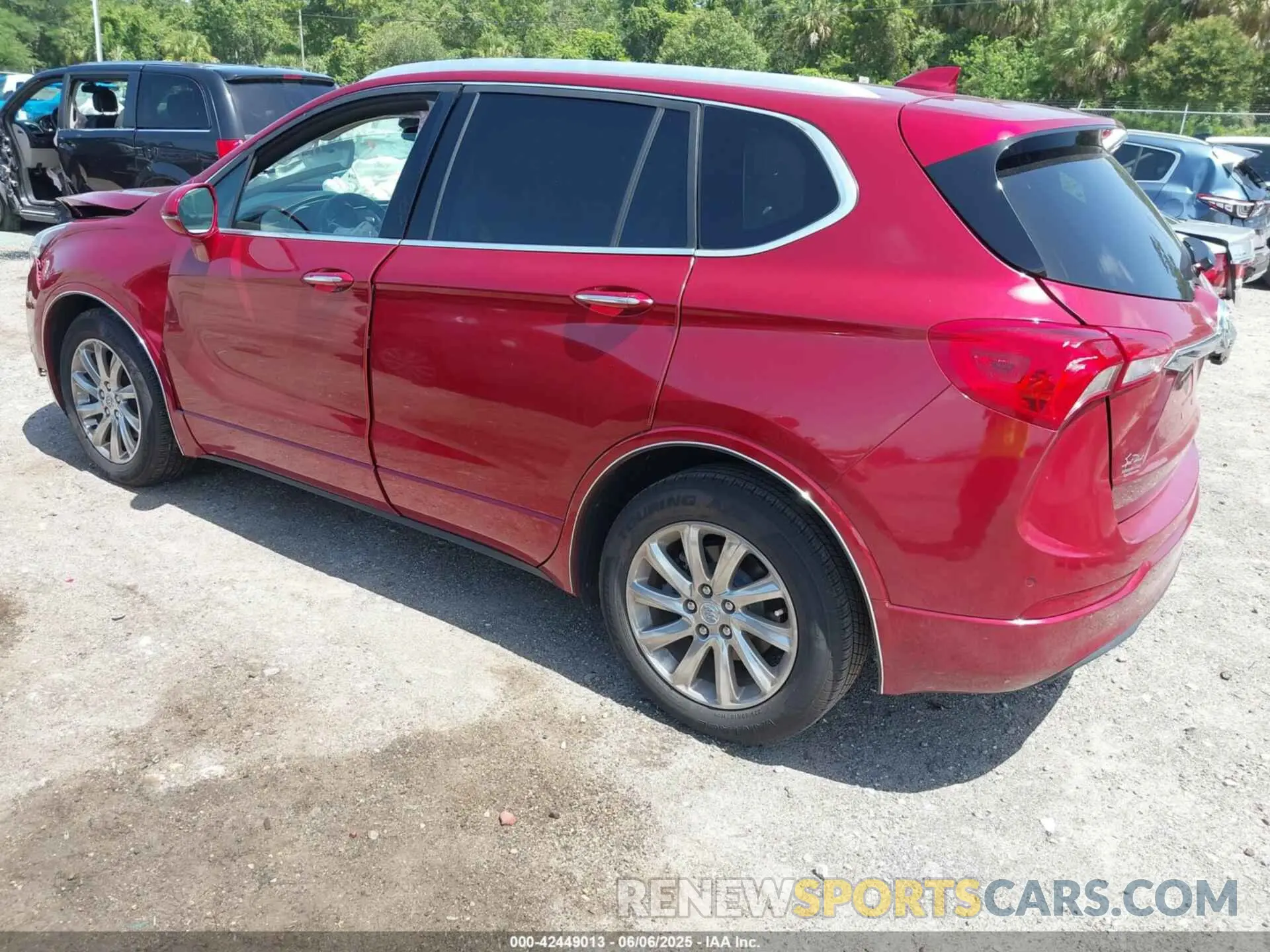 3 Photograph of a damaged car LRBFXCSA5LD030877 BUICK ENVISION 2020