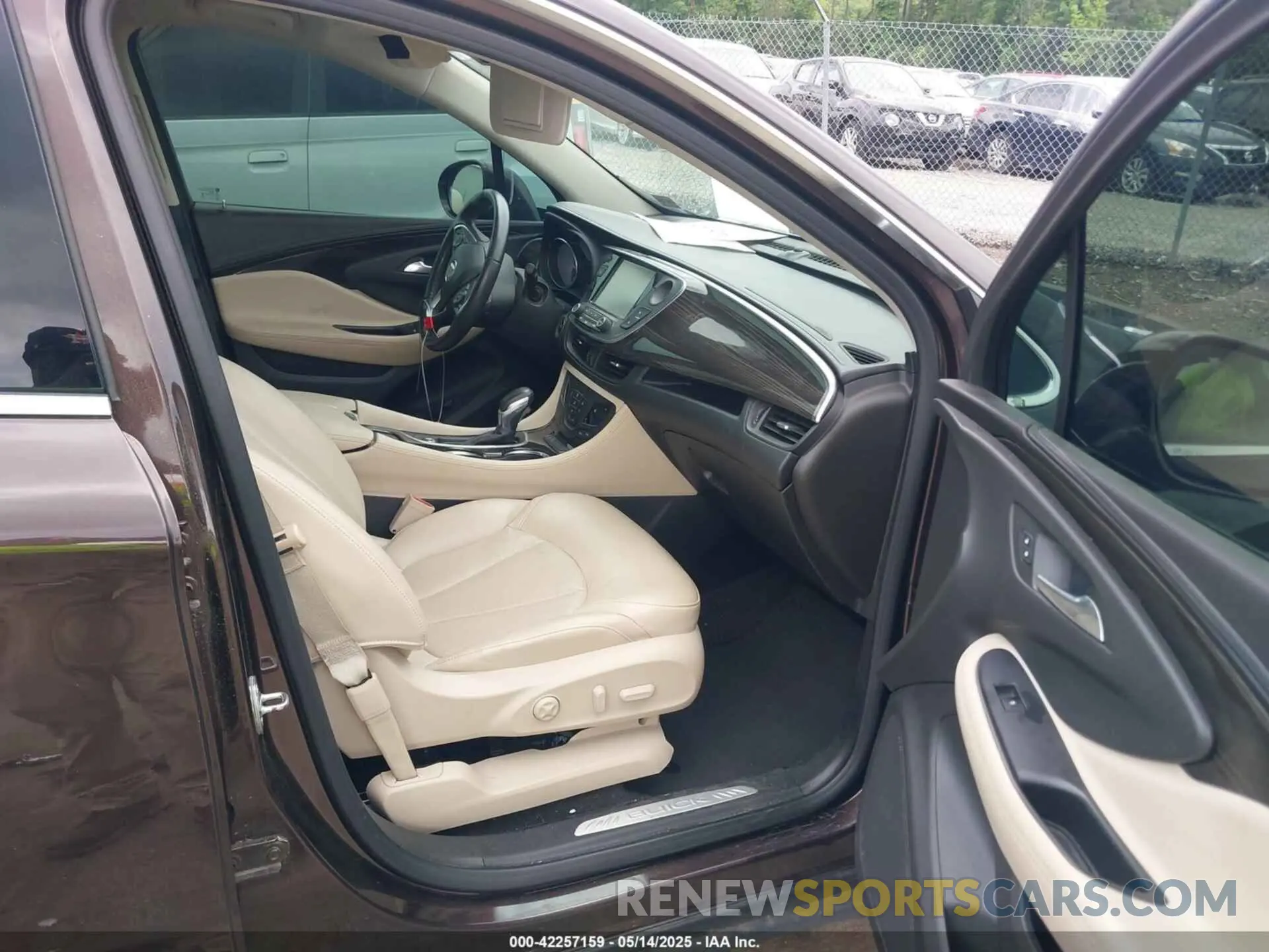 5 Photograph of a damaged car LRBFXCSA6LD032055 BUICK ENVISION 2020