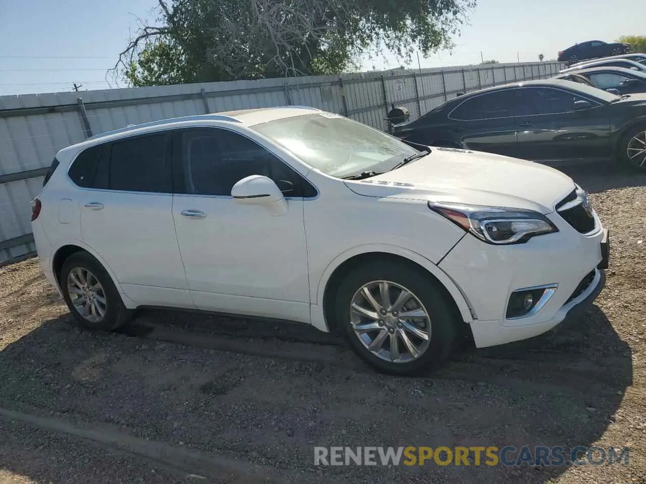 4 Photograph of a damaged car LRBFXCSA7LD068577 BUICK ENVISION 2020