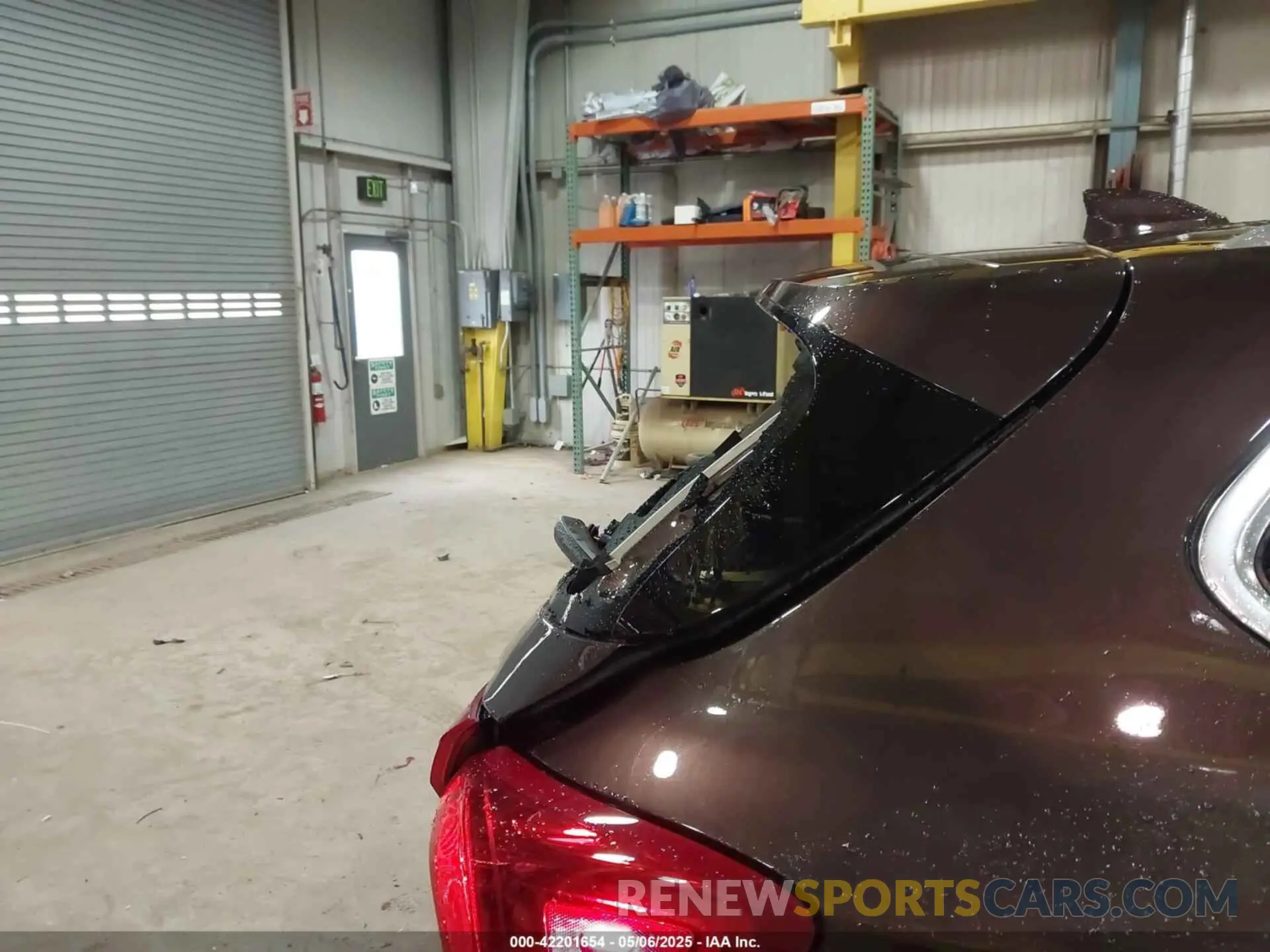 17 Photograph of a damaged car LRBFXCSA7LD169361 BUICK ENVISION 2020