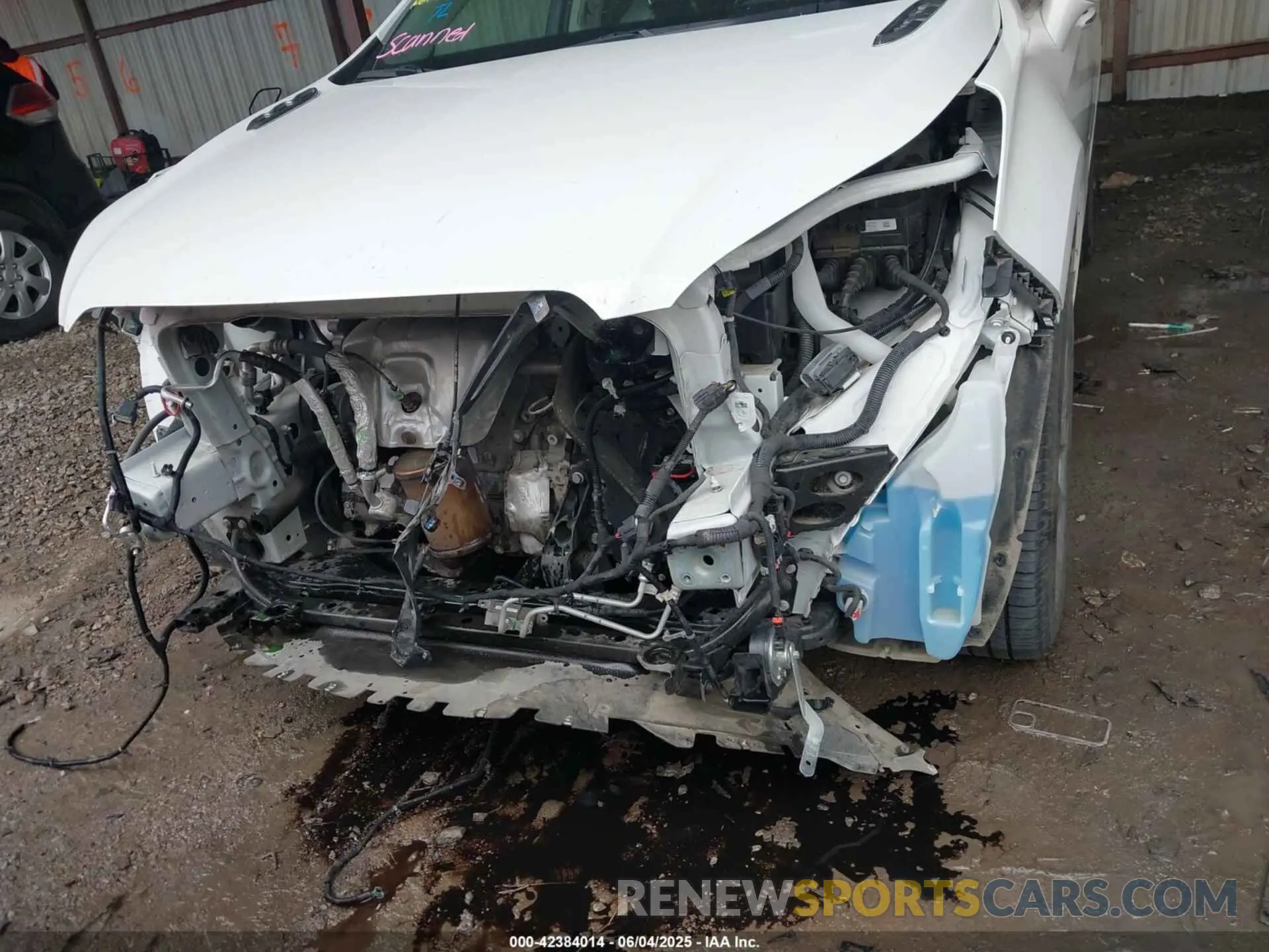 18 Photograph of a damaged car LRBFXCSA8LD016519 BUICK ENVISION 2020