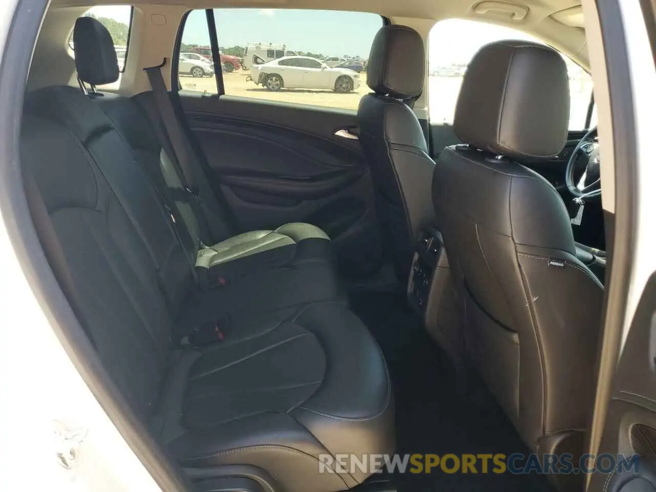 11 Photograph of a damaged car LRBFXCSA8LD230460 BUICK ENVISION 2020