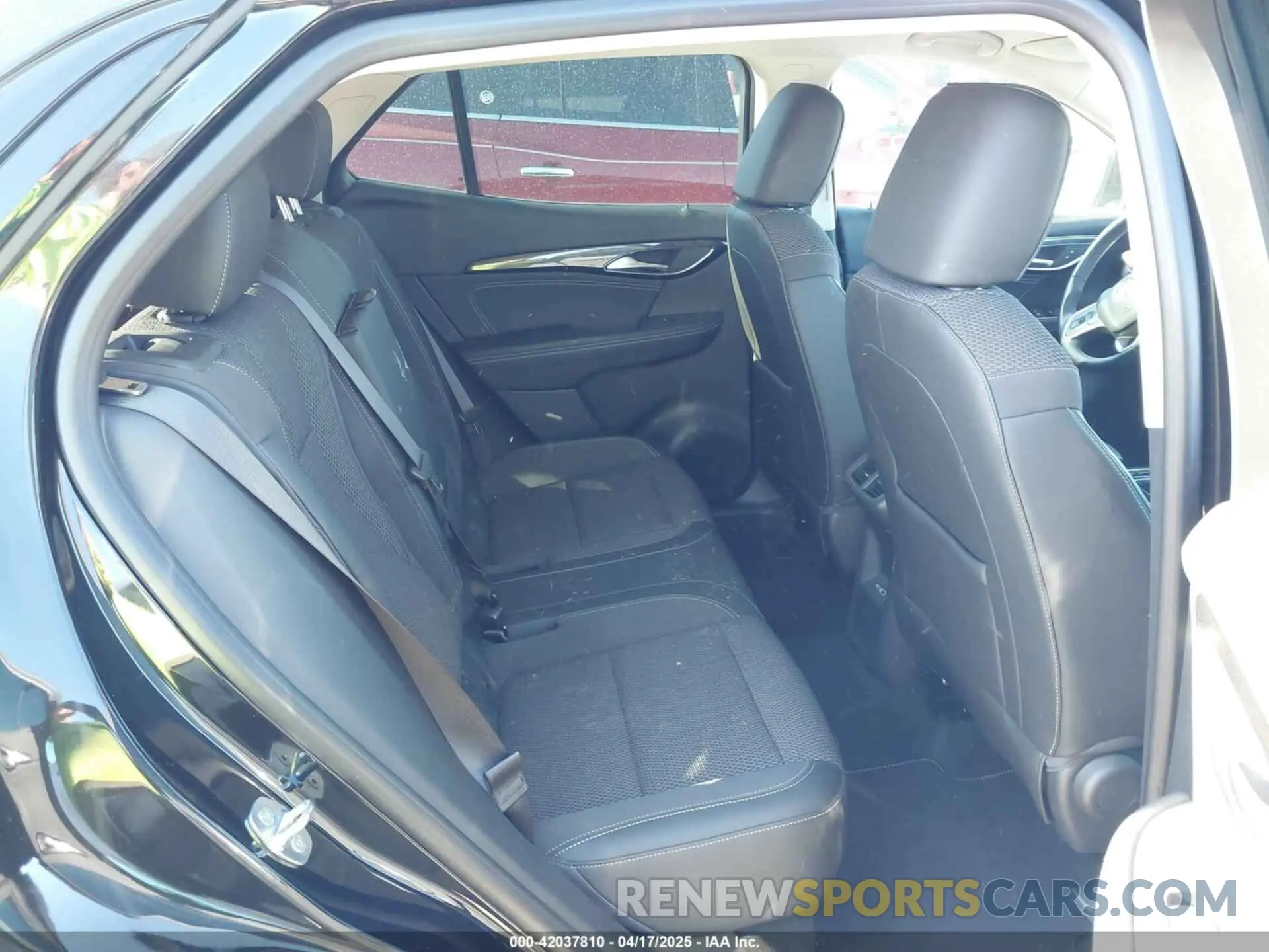 8 Photograph of a damaged car LRBAZLR44MD073502 BUICK ENVISION 2021