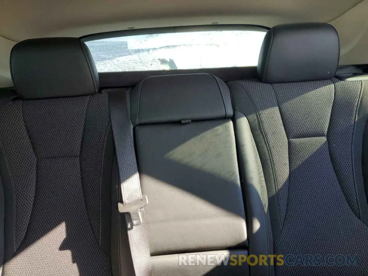 10 Photograph of a damaged car LRBFZMR40MD064713 BUICK ENVISION 2021