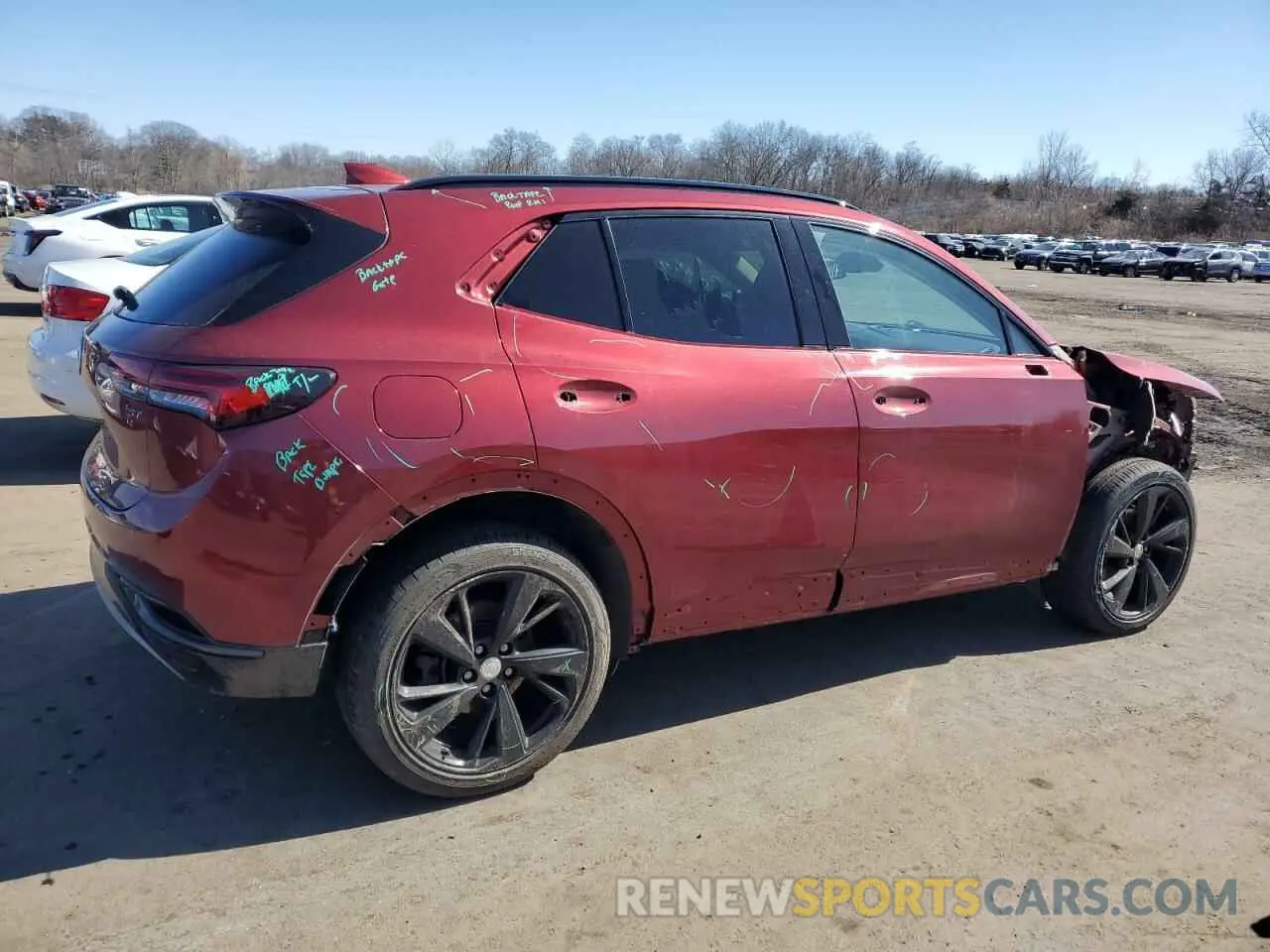 3 Photograph of a damaged car LRBFZMR41MD112042 BUICK ENVISION 2021