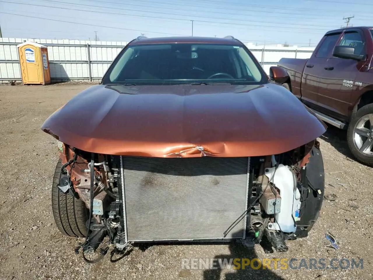 5 Photograph of a damaged car LRBFZMR47MD086370 BUICK ENVISION 2021