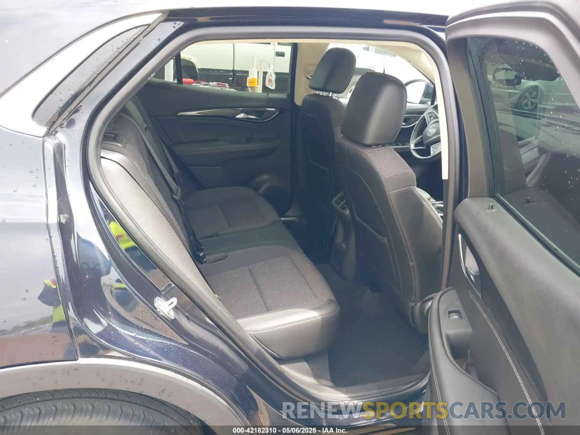 8 Photograph of a damaged car LRBFZMR4XMD109902 BUICK ENVISION 2021