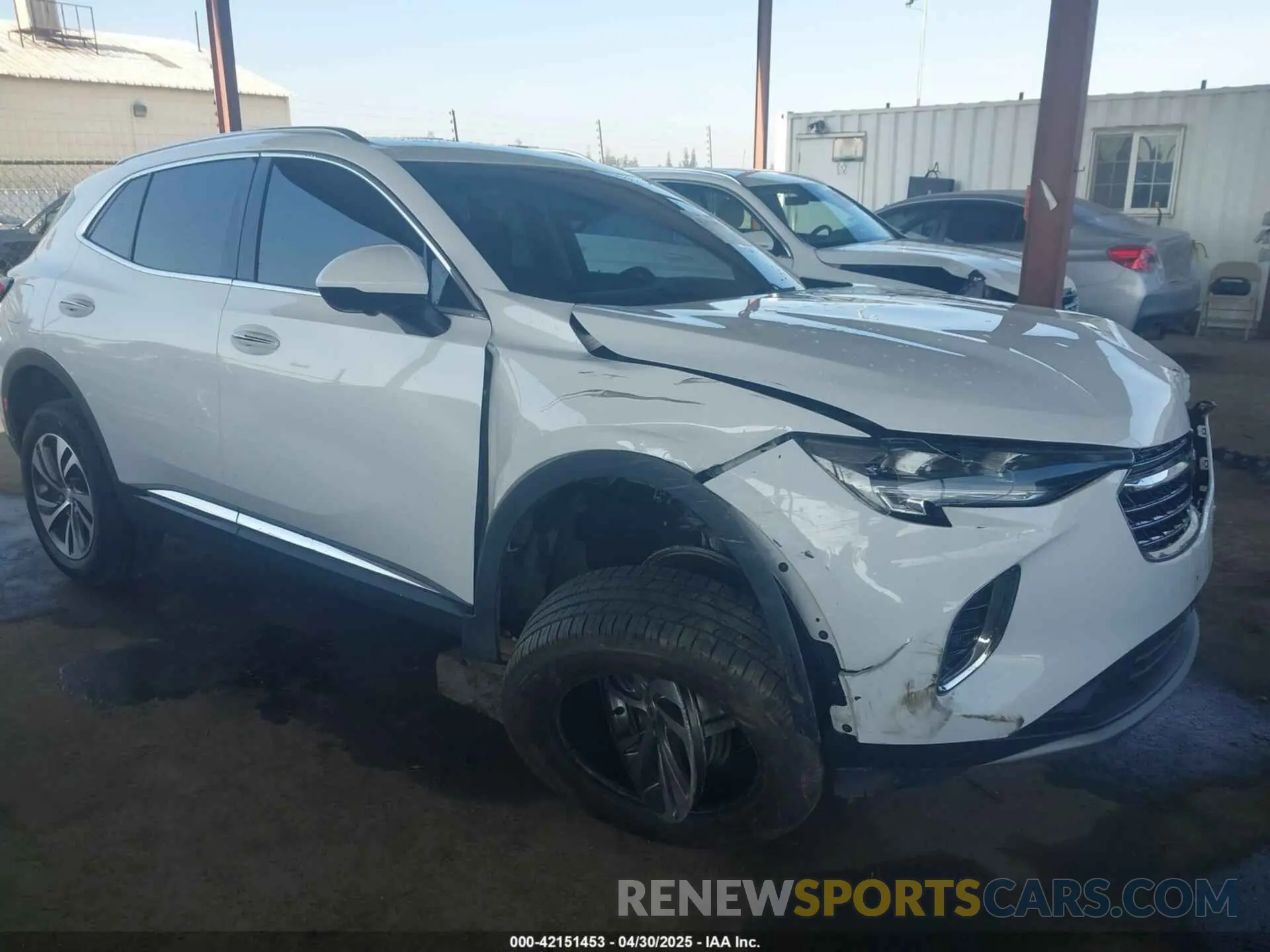 1 Photograph of a damaged car LRBFZNR41MD076150 BUICK ENVISION 2021