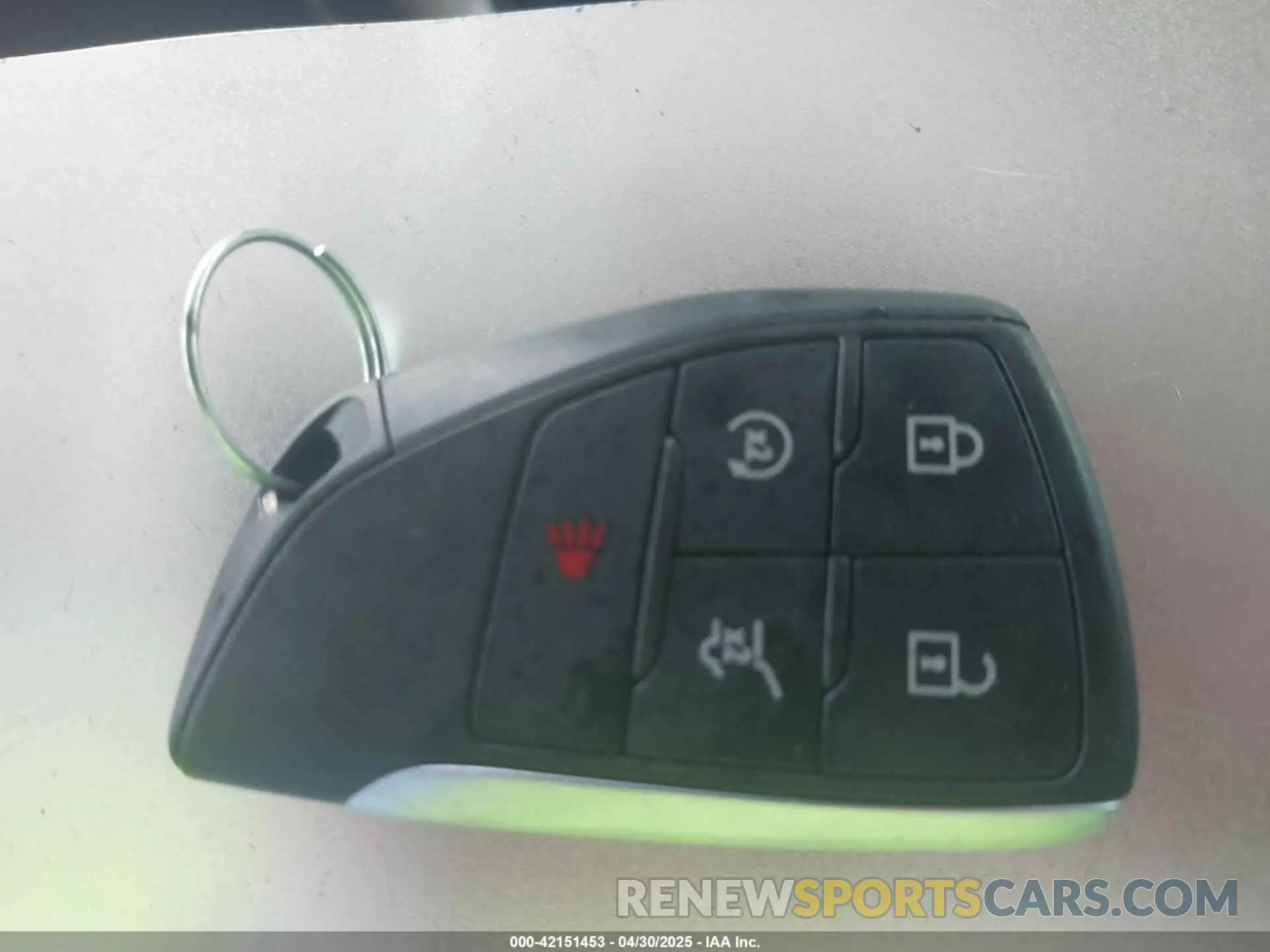 11 Photograph of a damaged car LRBFZNR41MD076150 BUICK ENVISION 2021