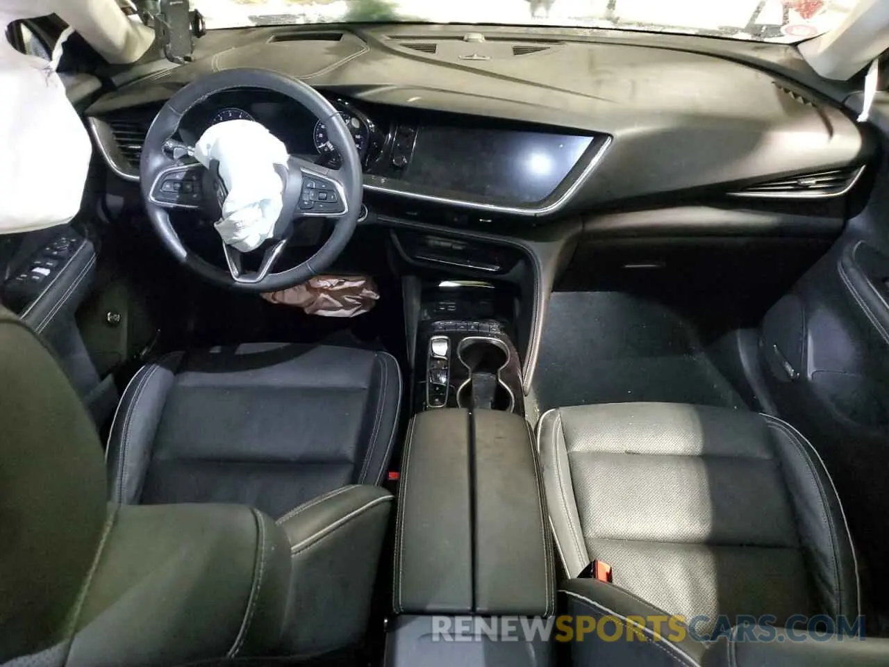 8 Photograph of a damaged car LRBFZNR41MD167449 BUICK ENVISION 2021