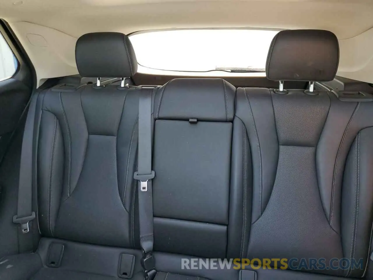 10 Photograph of a damaged car LRBFZNR42MD108443 BUICK ENVISION 2021