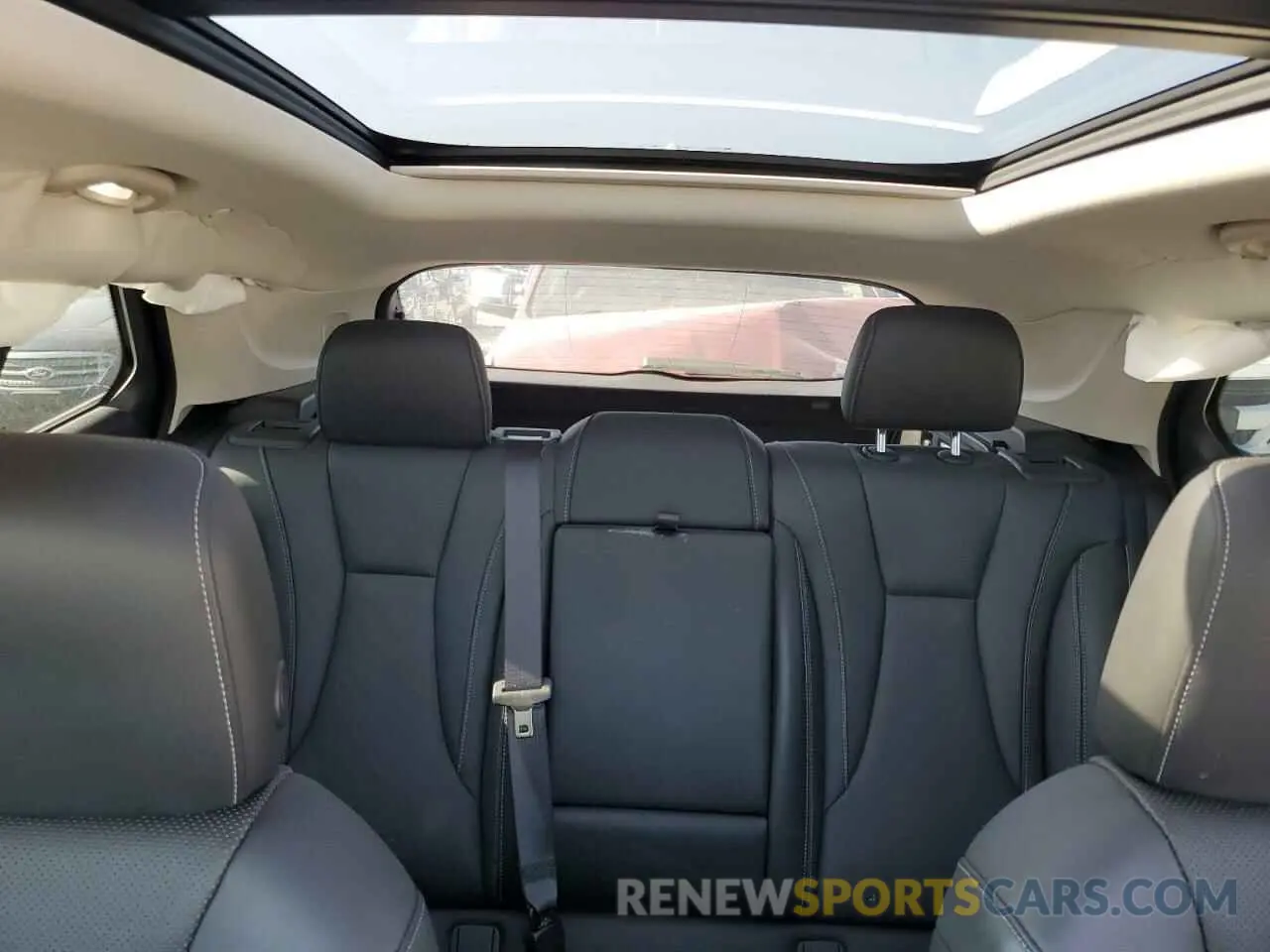 10 Photograph of a damaged car LRBFZNR48MD103151 BUICK ENVISION 2021
