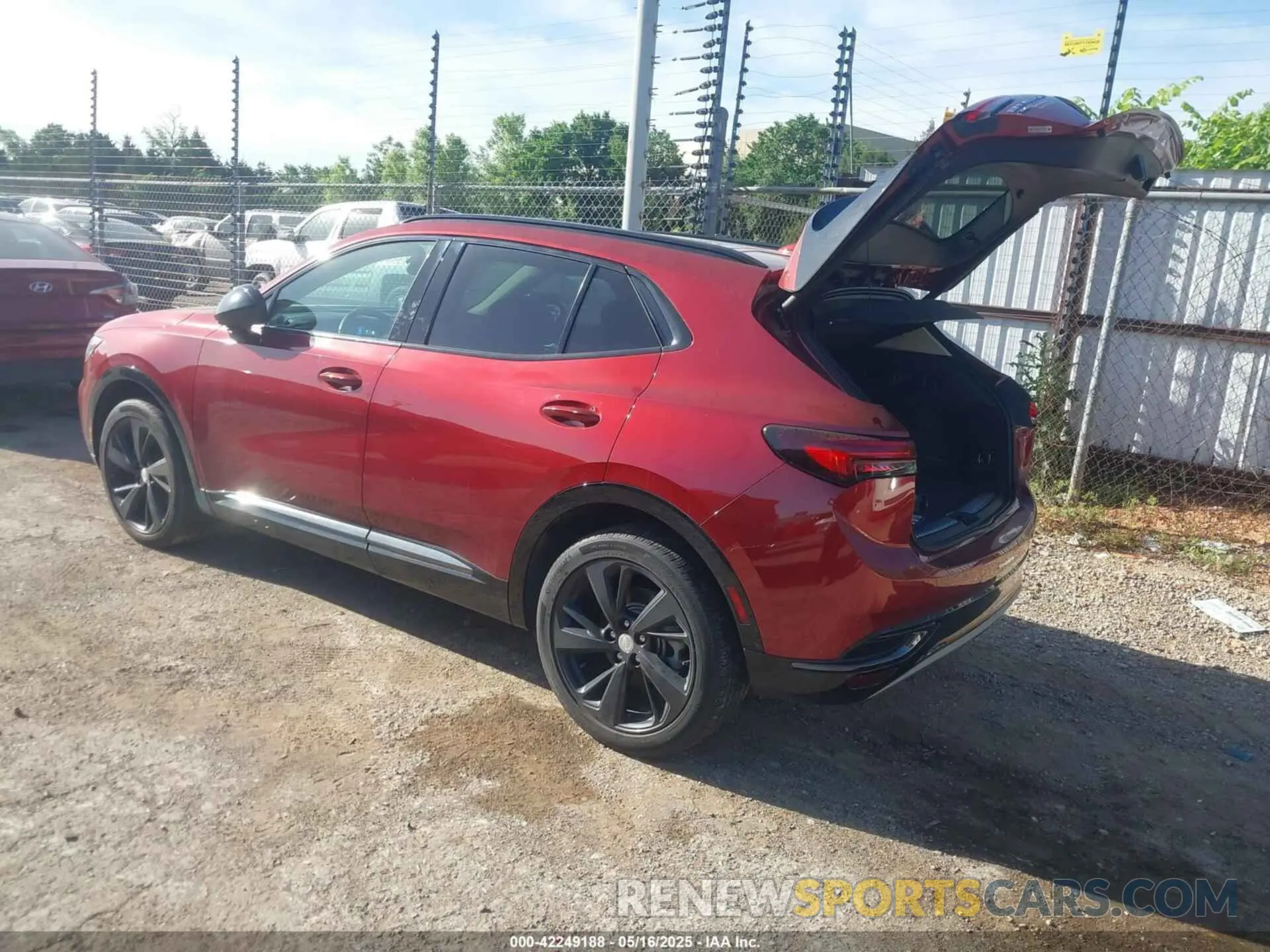 3 Photograph of a damaged car LRBFZPR46MD123149 BUICK ENVISION 2021