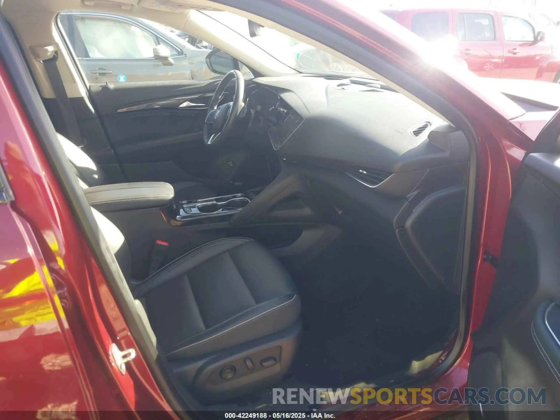 5 Photograph of a damaged car LRBFZPR46MD123149 BUICK ENVISION 2021