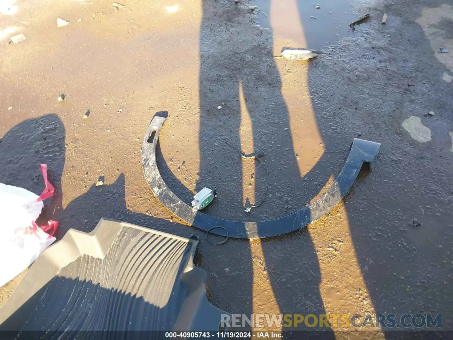12 Photograph of a damaged car LRBFZPR49MD083598 BUICK ENVISION 2021