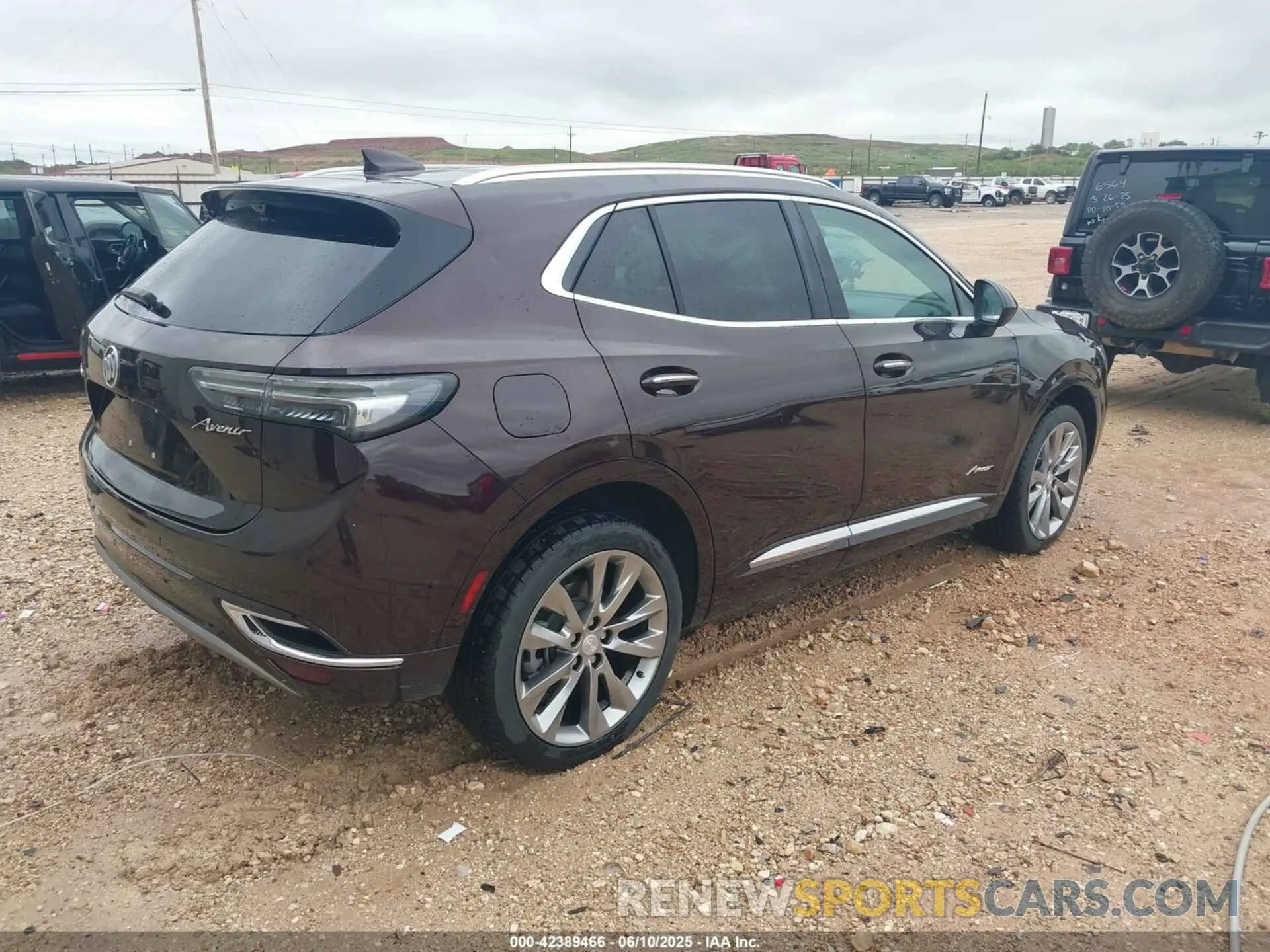4 Photograph of a damaged car LRBFZRR43MD191064 BUICK ENVISION 2021