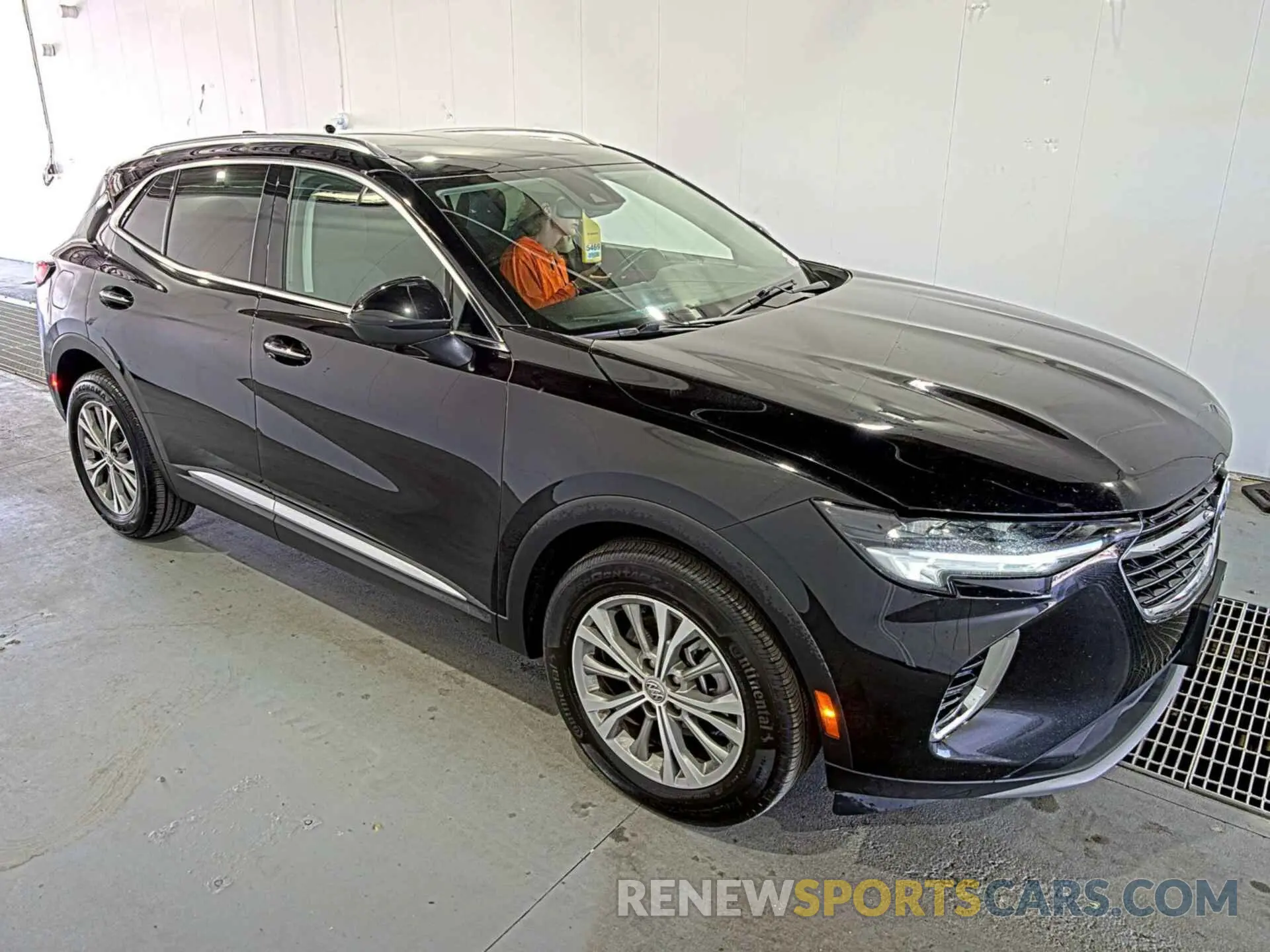 21 Photograph of a damaged car LRBAZLR42ND031587 BUICK ENVISION 2022