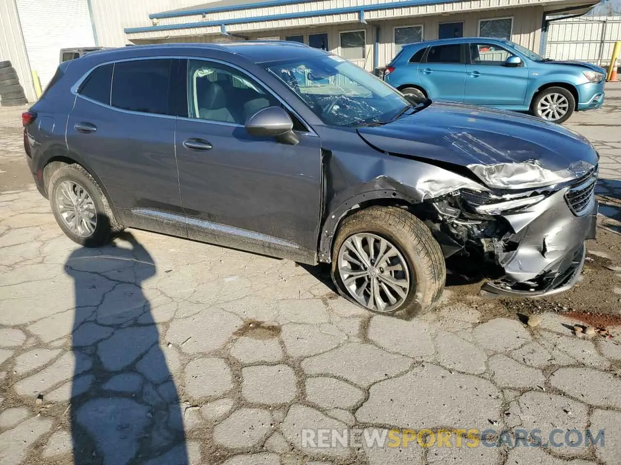4 Photograph of a damaged car LRBAZLR43ND060676 BUICK ENVISION 2022