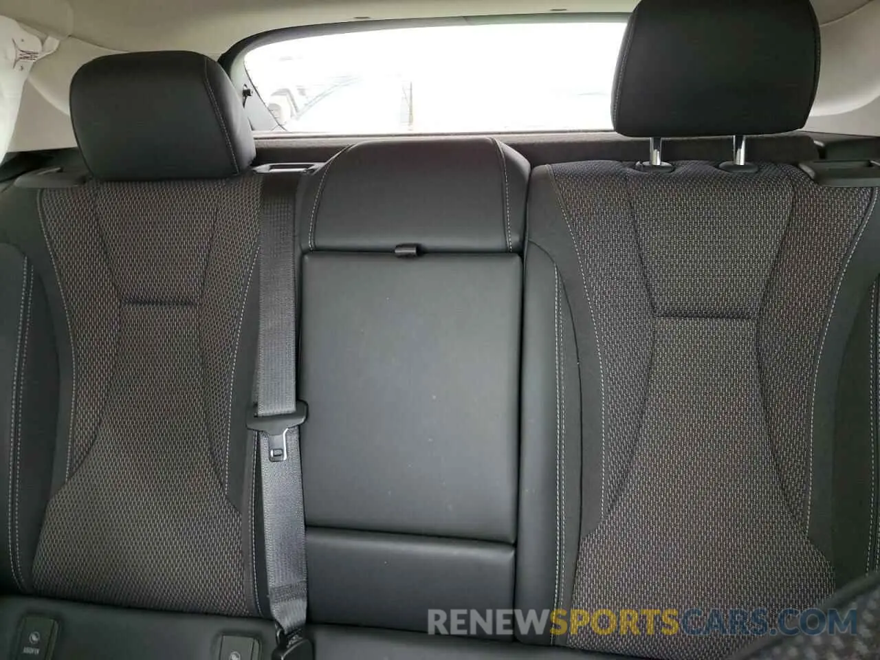 10 Photograph of a damaged car LRBAZLR43ND109035 BUICK ENVISION 2022