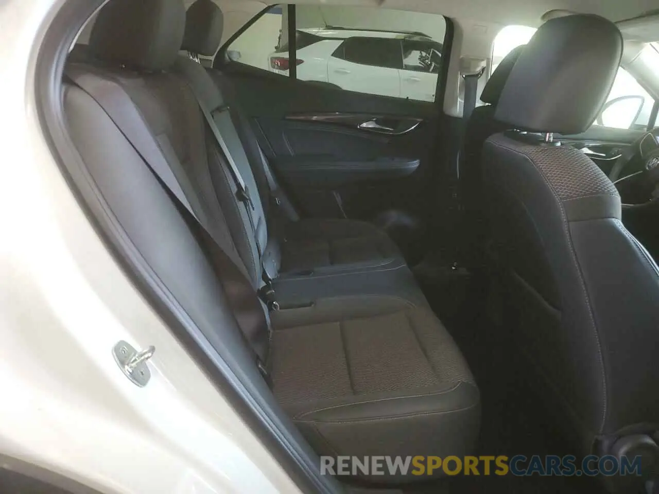 11 Photograph of a damaged car LRBAZLR43ND137546 BUICK ENVISION 2022