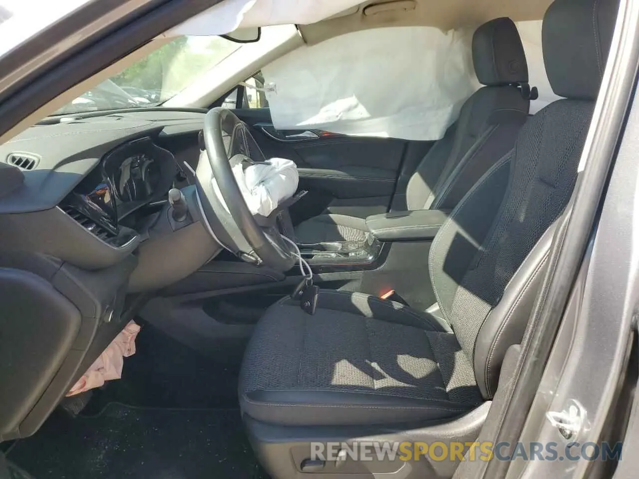 7 Photograph of a damaged car LRBAZLR44ND062033 BUICK ENVISION 2022