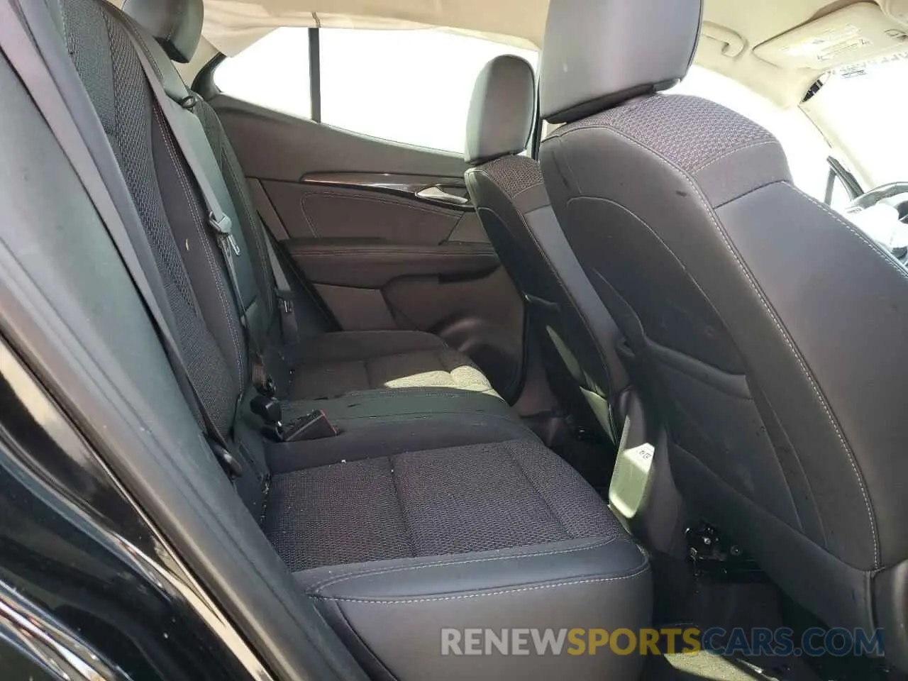 11 Photograph of a damaged car LRBAZLR44ND135563 BUICK ENVISION 2022