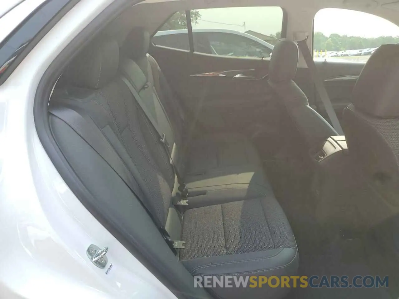 11 Photograph of a damaged car LRBAZLR45ND125303 BUICK ENVISION 2022