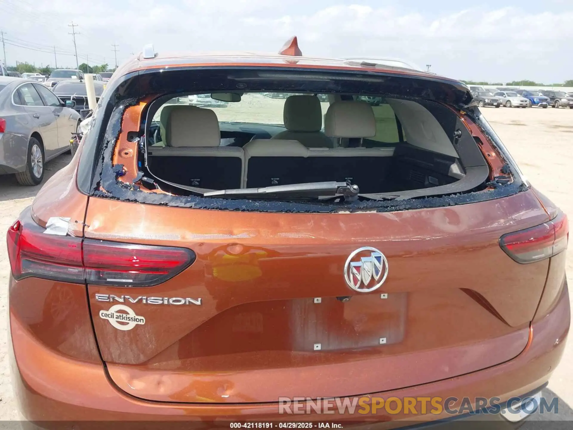 6 Photograph of a damaged car LRBAZLR46ND064723 BUICK ENVISION 2022