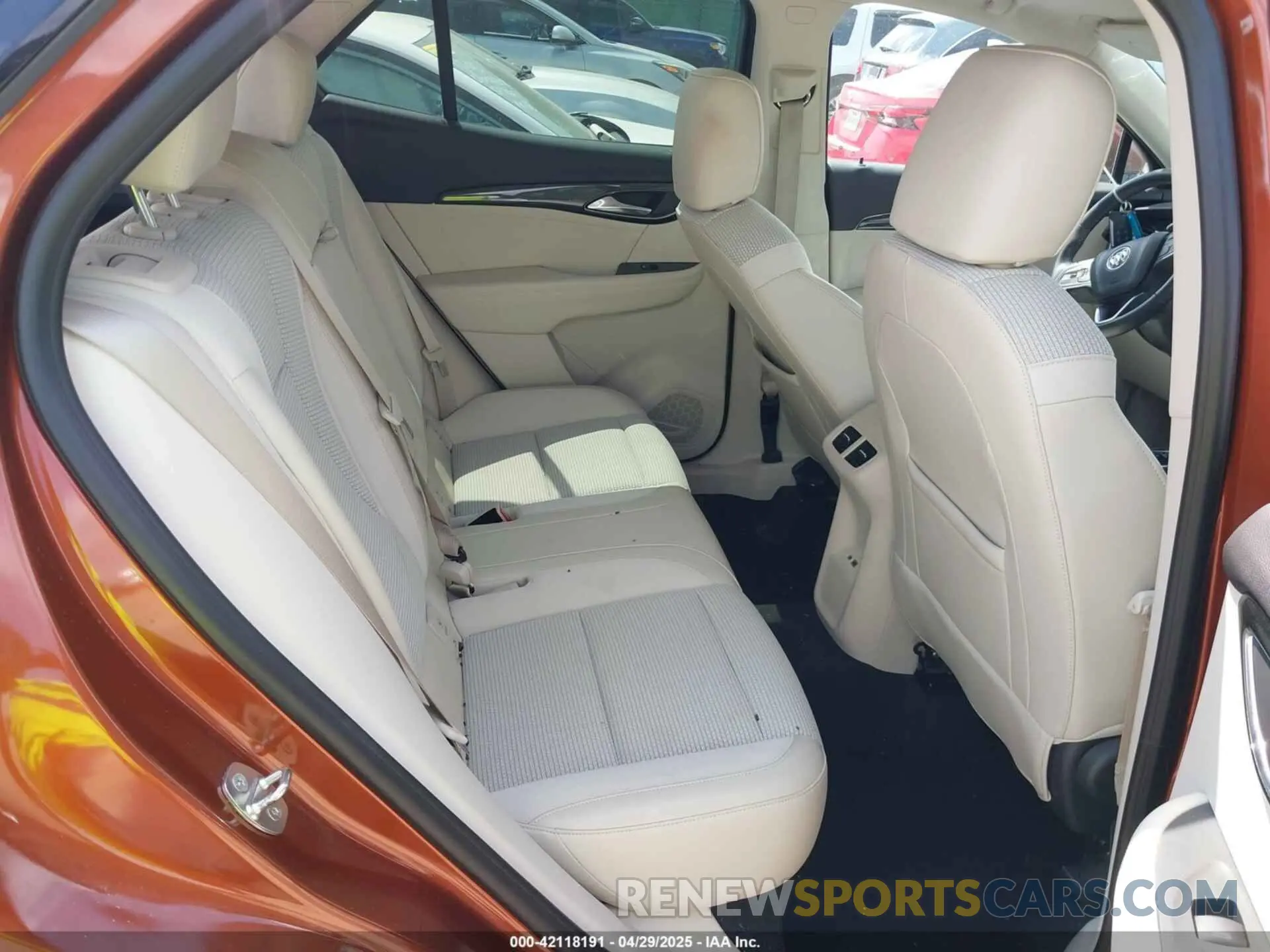8 Photograph of a damaged car LRBAZLR46ND064723 BUICK ENVISION 2022