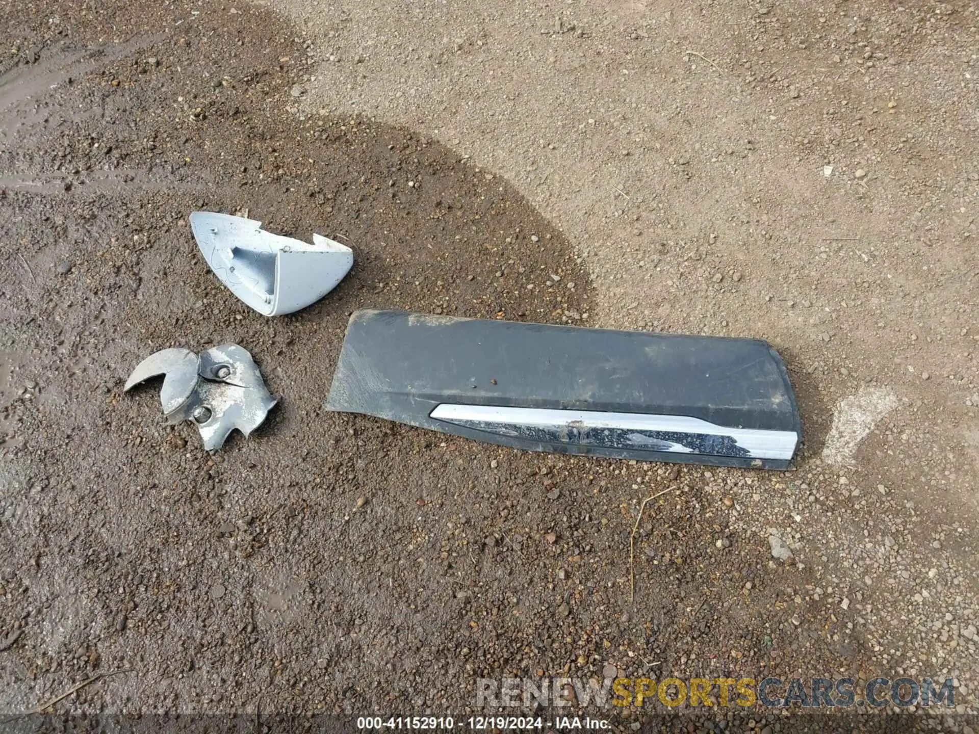12 Photograph of a damaged car LRBAZLR4XND160760 BUICK ENVISION 2022