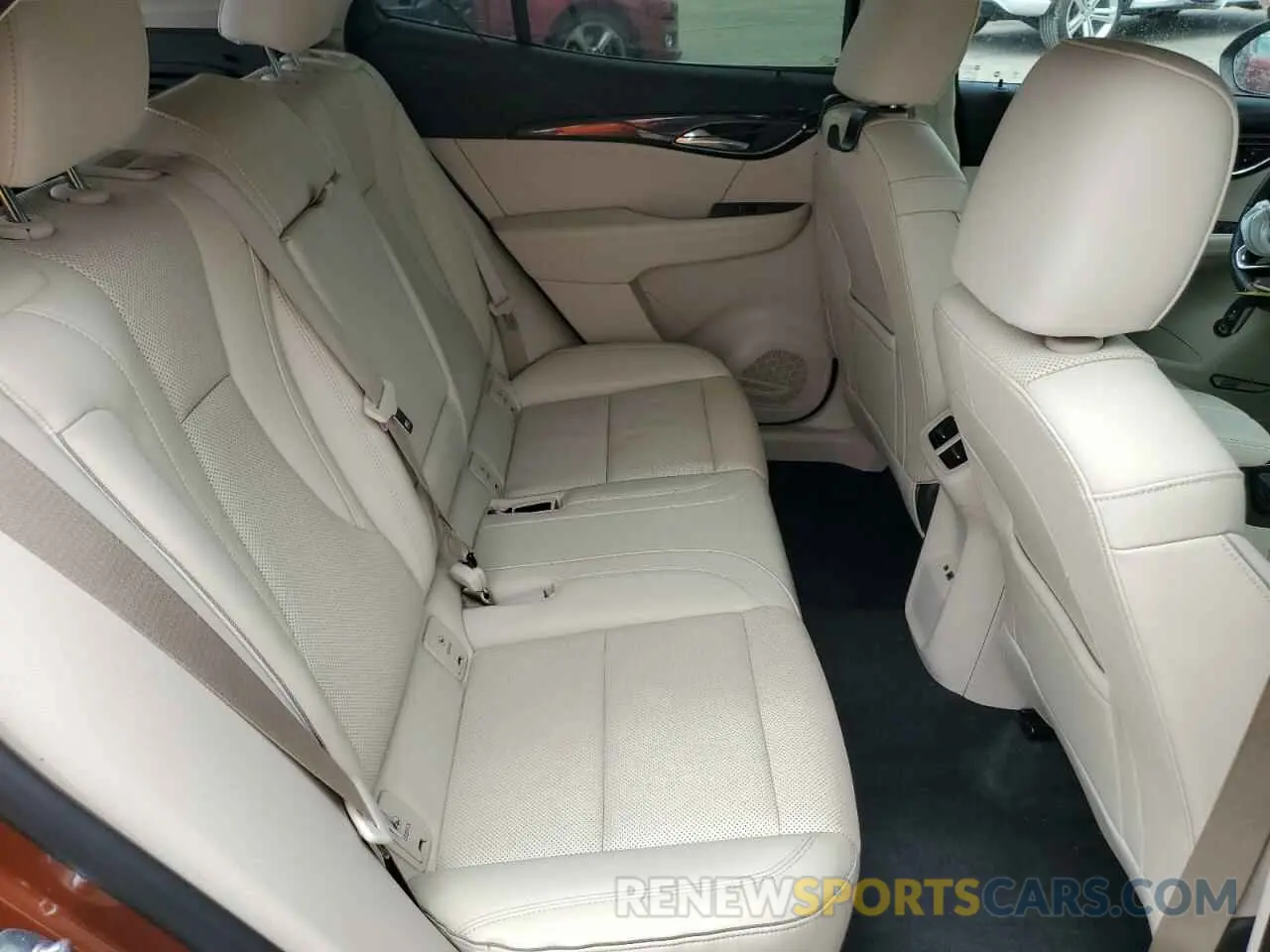 11 Photograph of a damaged car LRBFZNR41ND050973 BUICK ENVISION 2022
