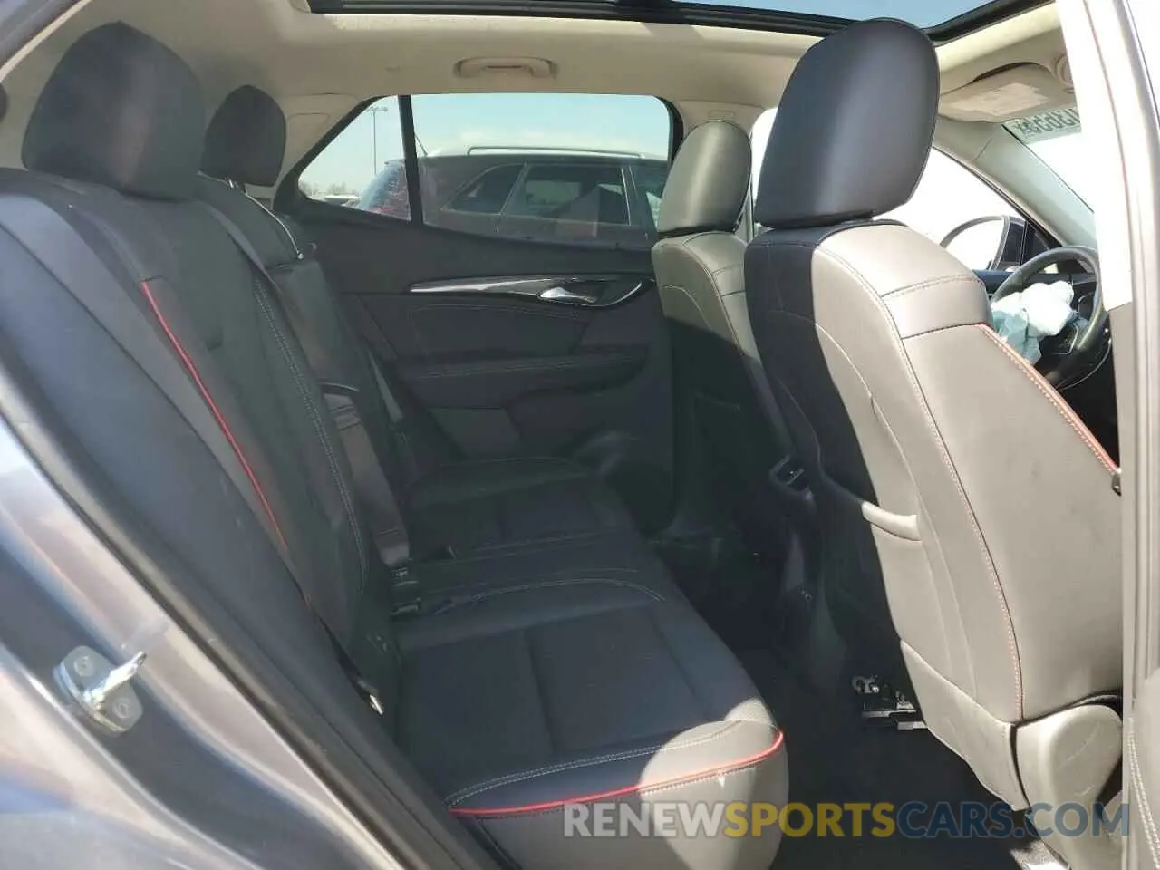 10 Photograph of a damaged car LRBFZNR47ND053473 BUICK ENVISION 2022