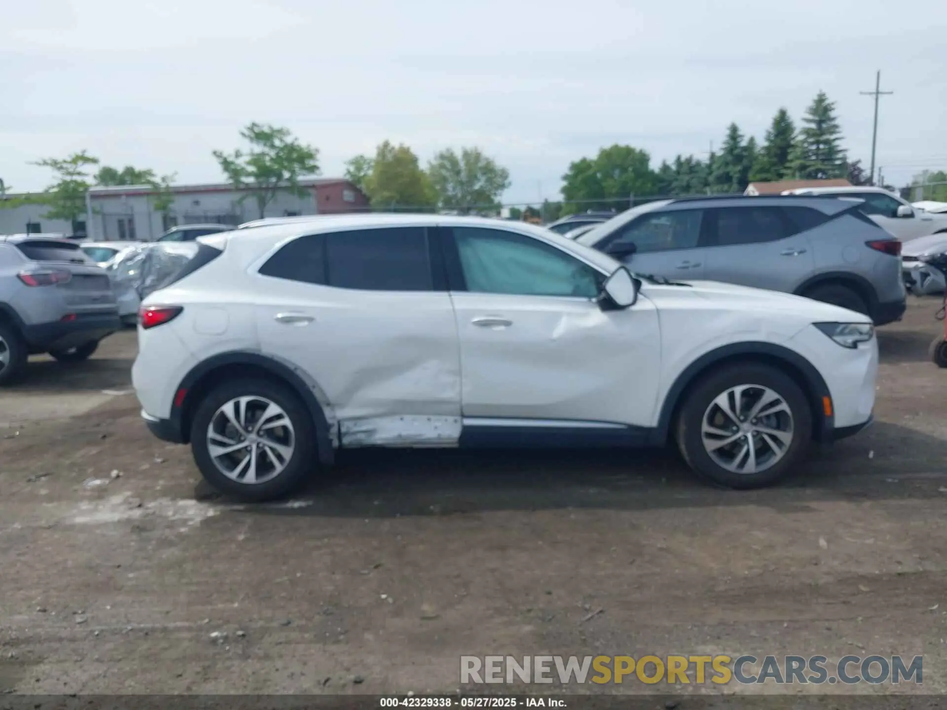 12 Photograph of a damaged car LRBFZNR47ND162869 BUICK ENVISION 2022