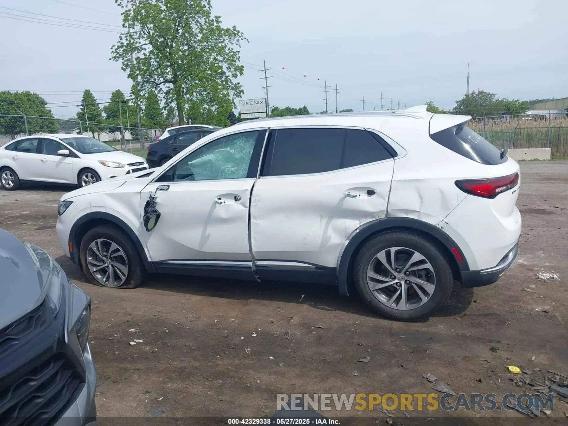 13 Photograph of a damaged car LRBFZNR47ND162869 BUICK ENVISION 2022