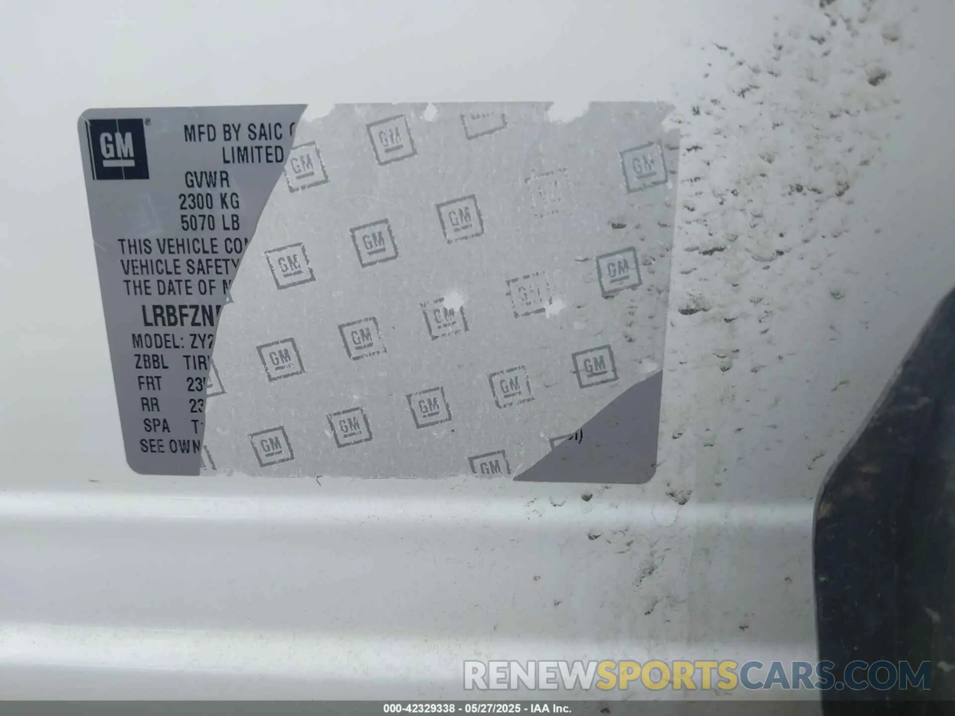 9 Photograph of a damaged car LRBFZNR47ND162869 BUICK ENVISION 2022