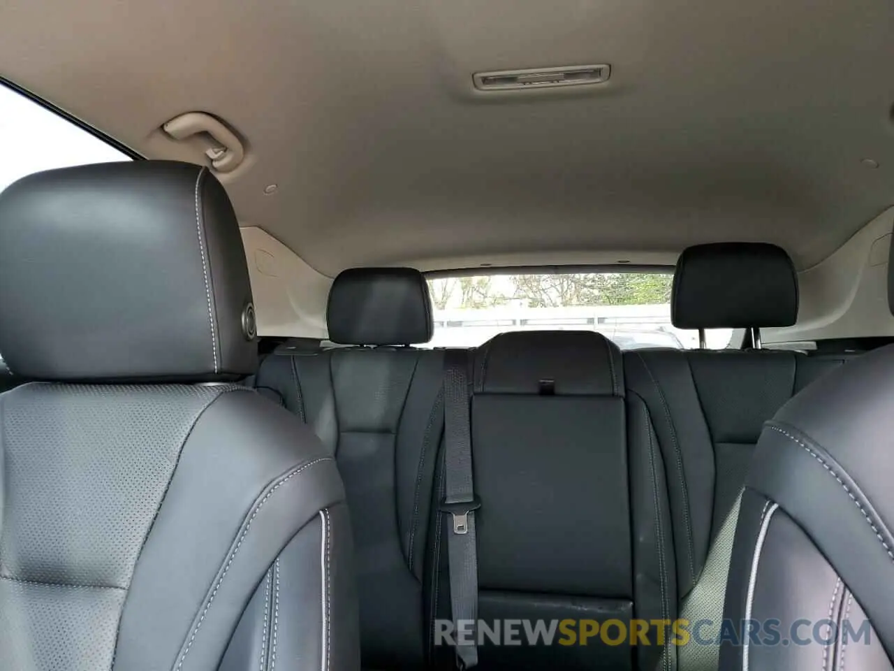 10 Photograph of a damaged car LRBFZNR49ND027702 BUICK ENVISION 2022