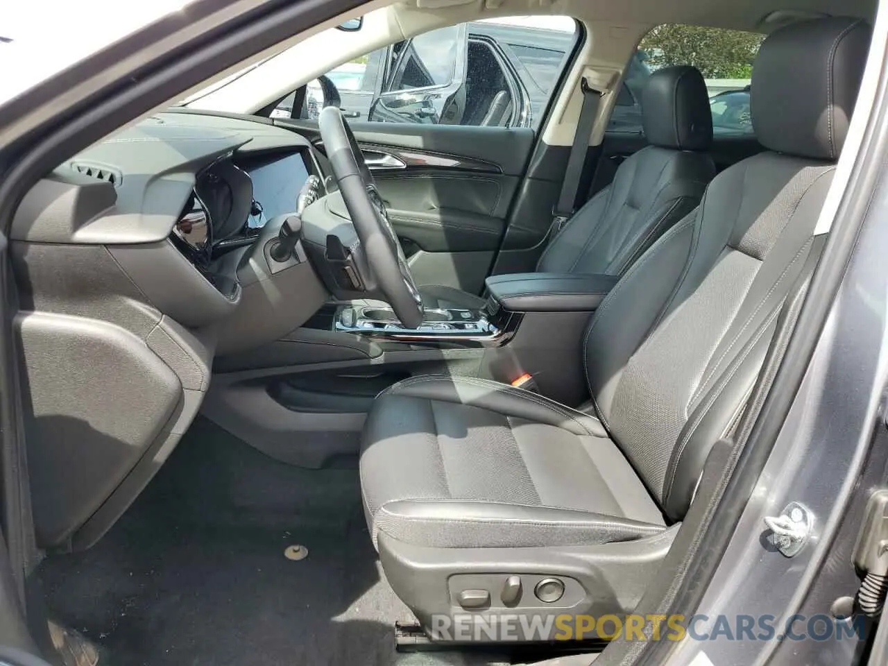 7 Photograph of a damaged car LRBFZNR49ND027702 BUICK ENVISION 2022