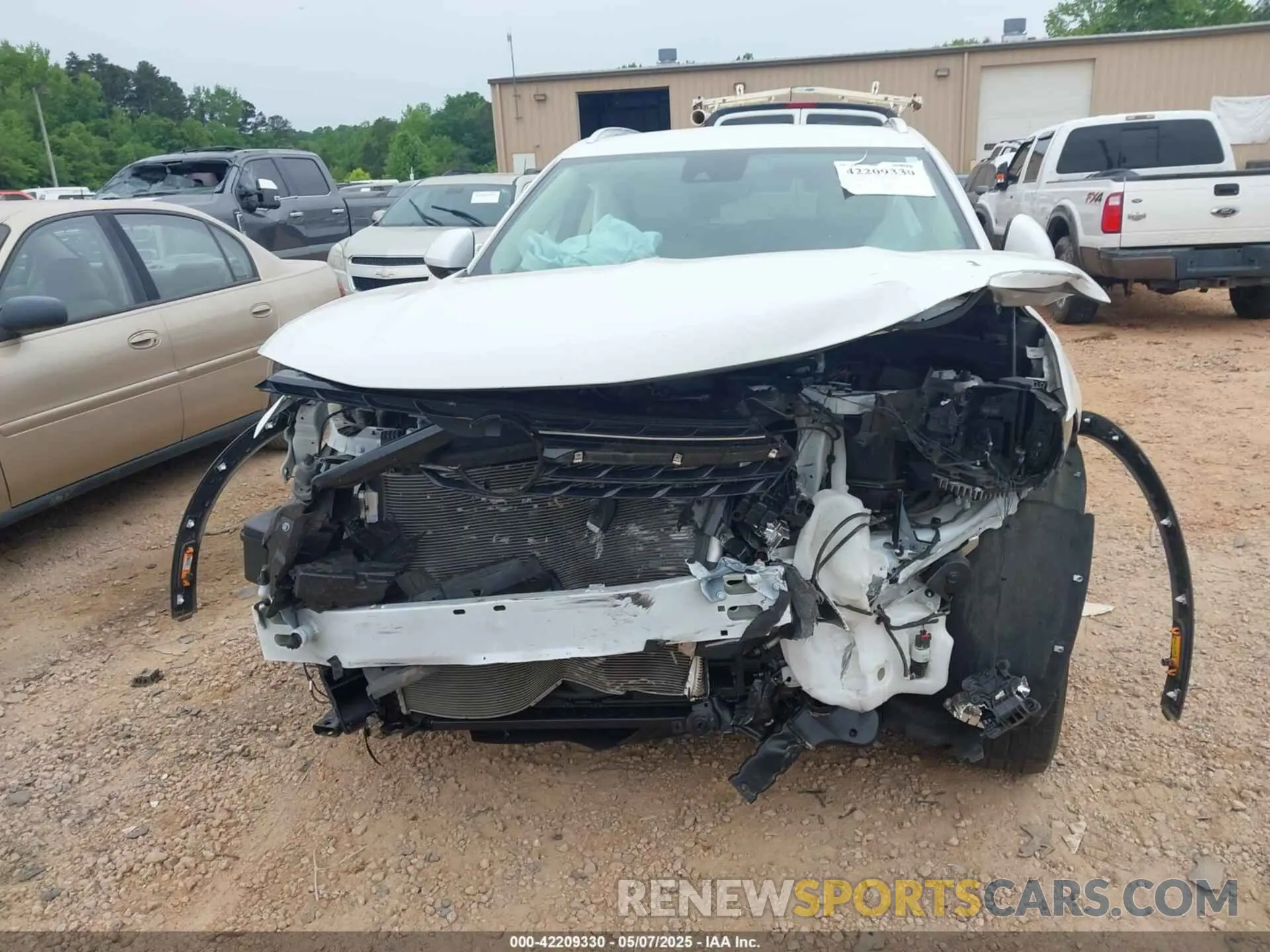 12 Photograph of a damaged car LRBFZNR4XND051345 BUICK ENVISION 2022