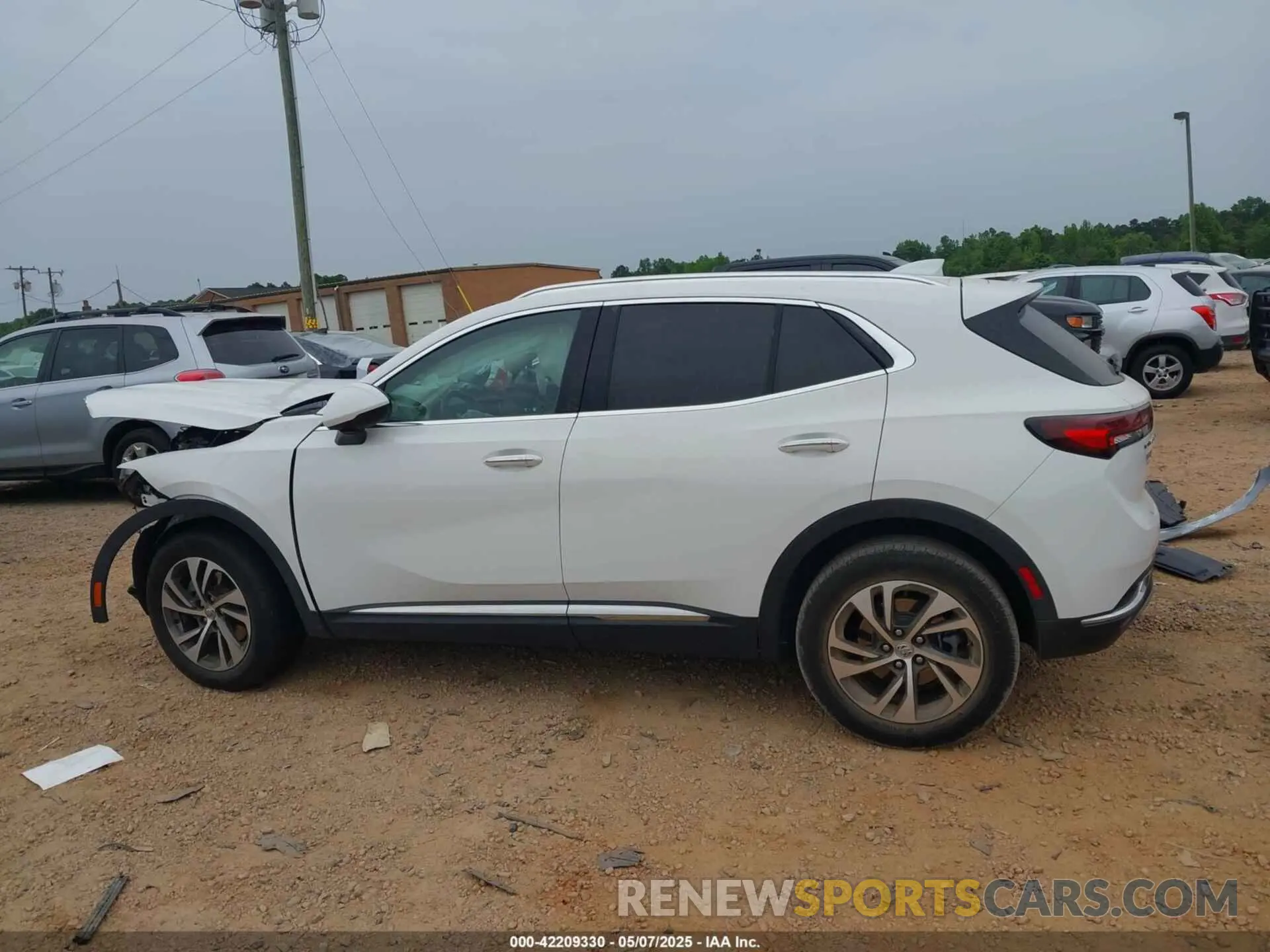 14 Photograph of a damaged car LRBFZNR4XND051345 BUICK ENVISION 2022