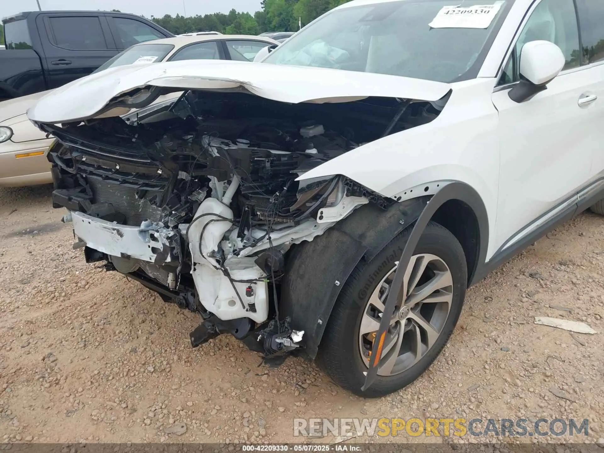 6 Photograph of a damaged car LRBFZNR4XND051345 BUICK ENVISION 2022