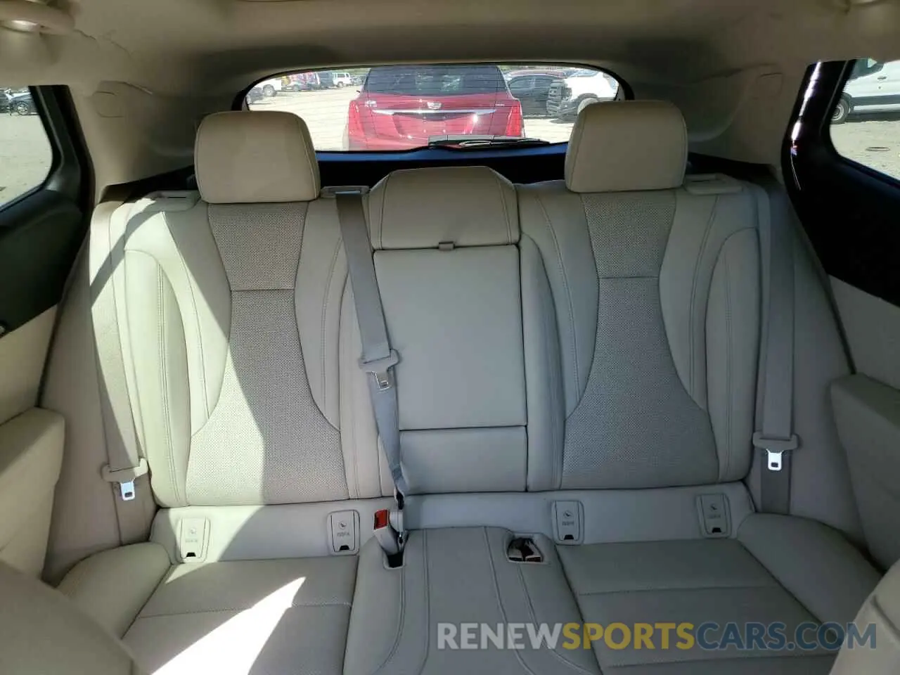 10 Photograph of a damaged car LRBFZNR4XND060966 BUICK ENVISION 2022
