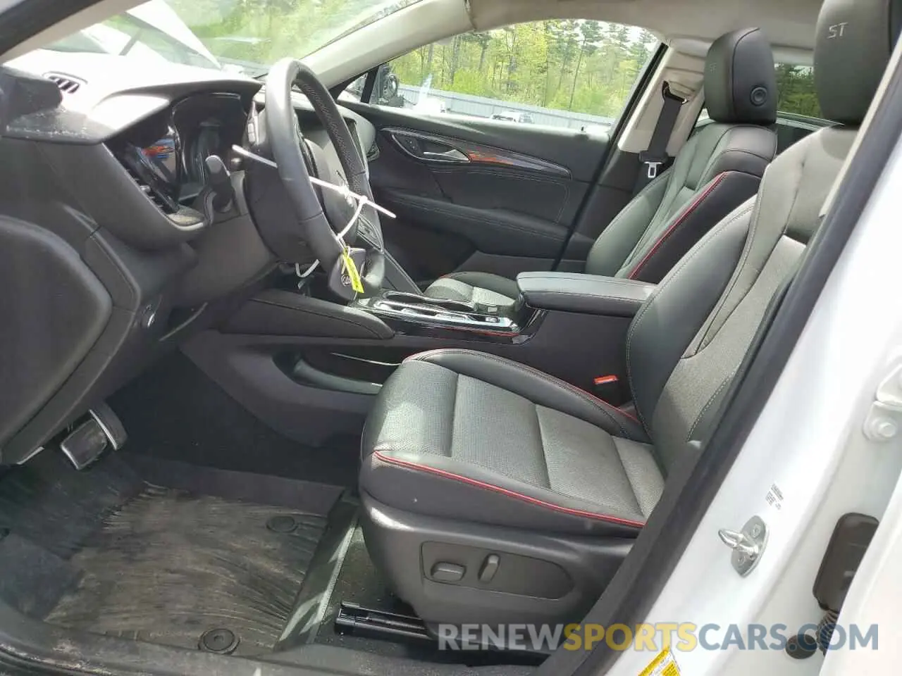 7 Photograph of a damaged car LRBFZPR41ND163656 BUICK ENVISION 2022