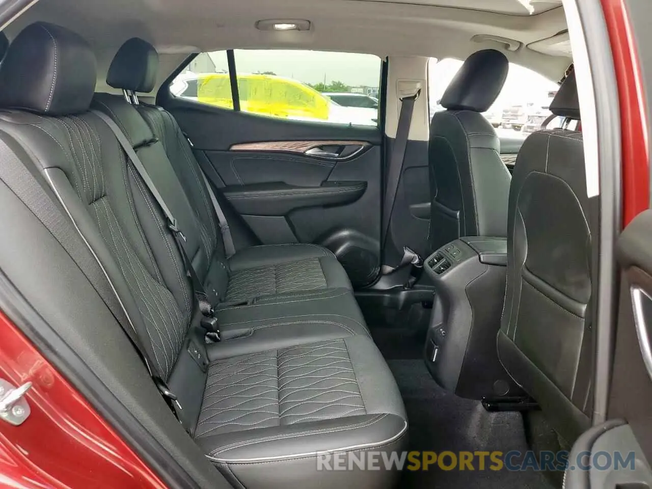 11 Photograph of a damaged car LRBFZRR44ND020969 BUICK ENVISION 2022