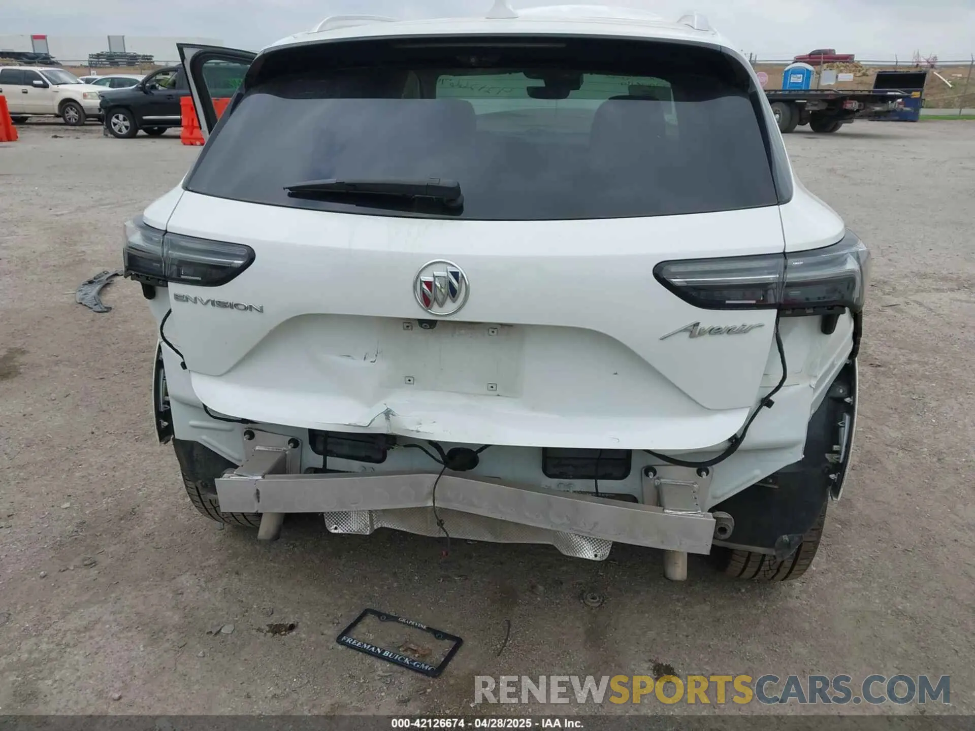 6 Photograph of a damaged car LRBFZRR47ND020593 BUICK ENVISION 2022