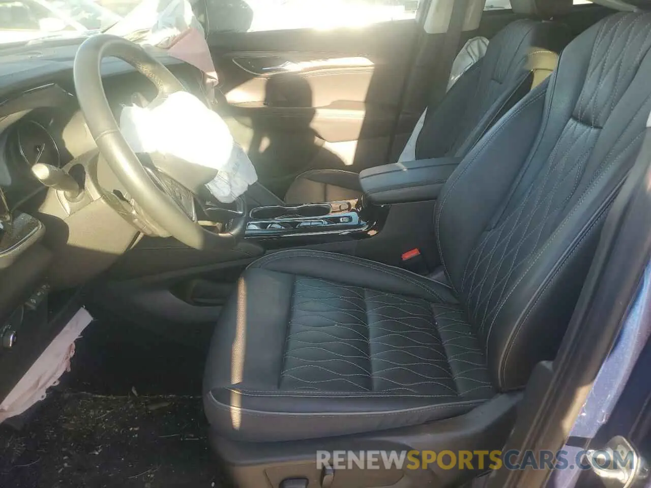 7 Photograph of a damaged car LRBFZRR47ND064268 BUICK ENVISION 2022