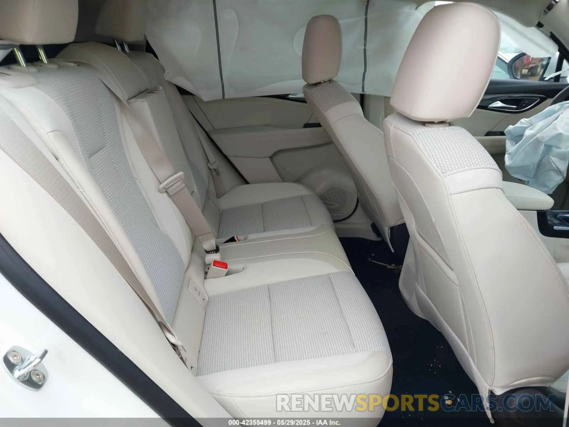 8 Photograph of a damaged car LRBFZMR44PD235323 BUICK ENVISION 2023