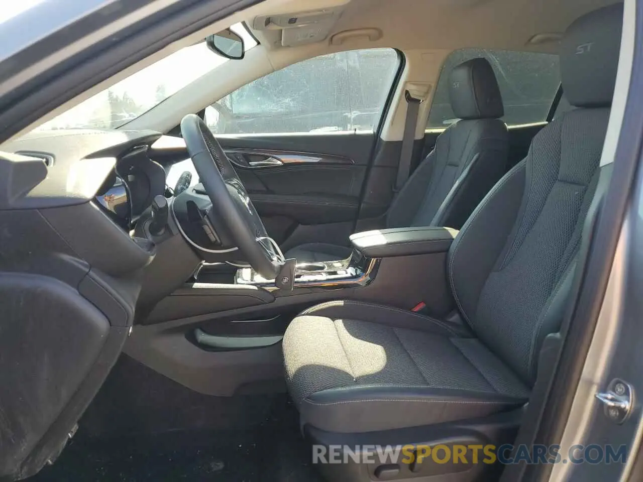7 Photograph of a damaged car LRBFZMR46PD202467 BUICK ENVISION 2023