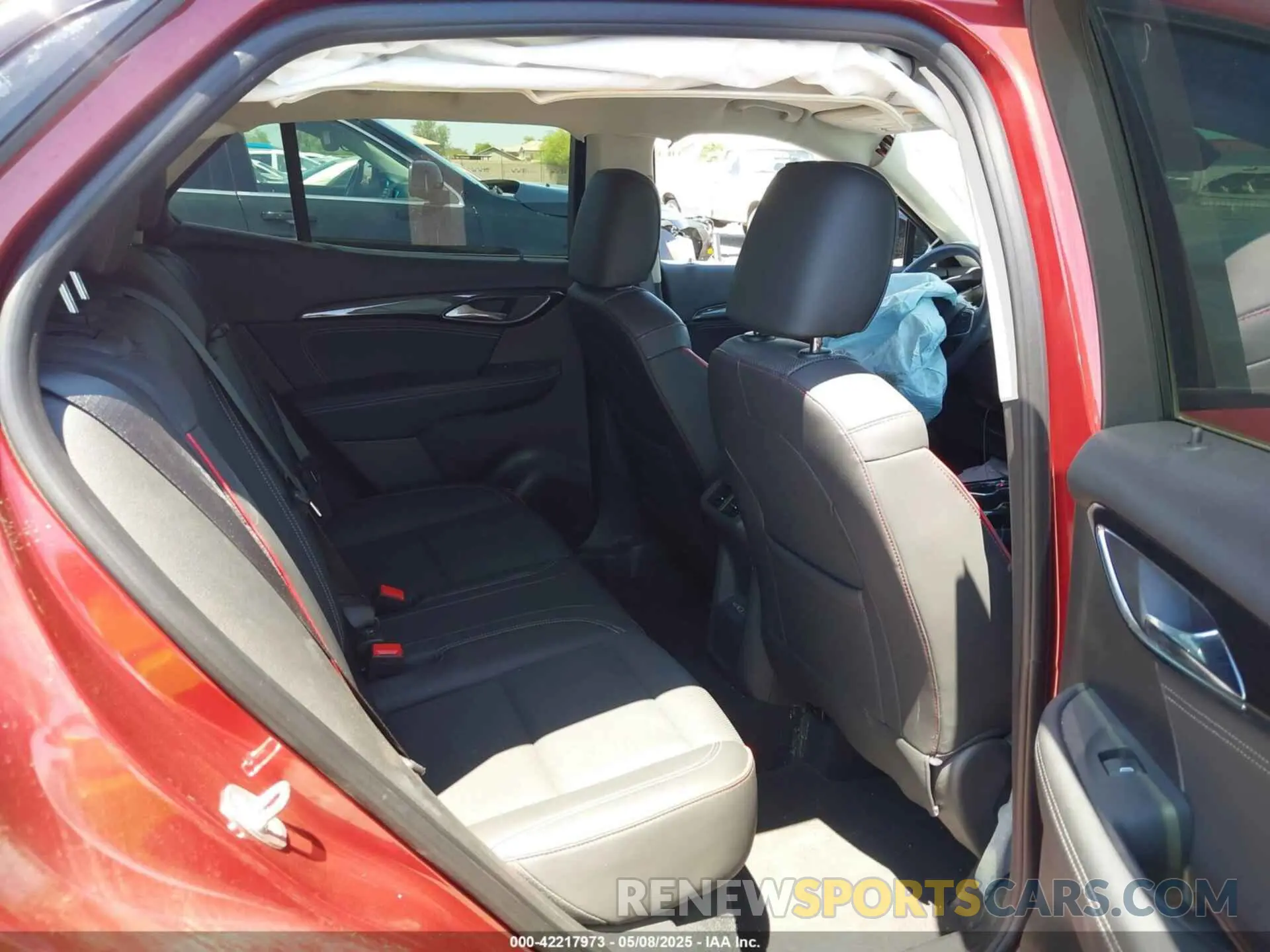 8 Photograph of a damaged car LRBFZNR40PD036078 BUICK ENVISION 2023