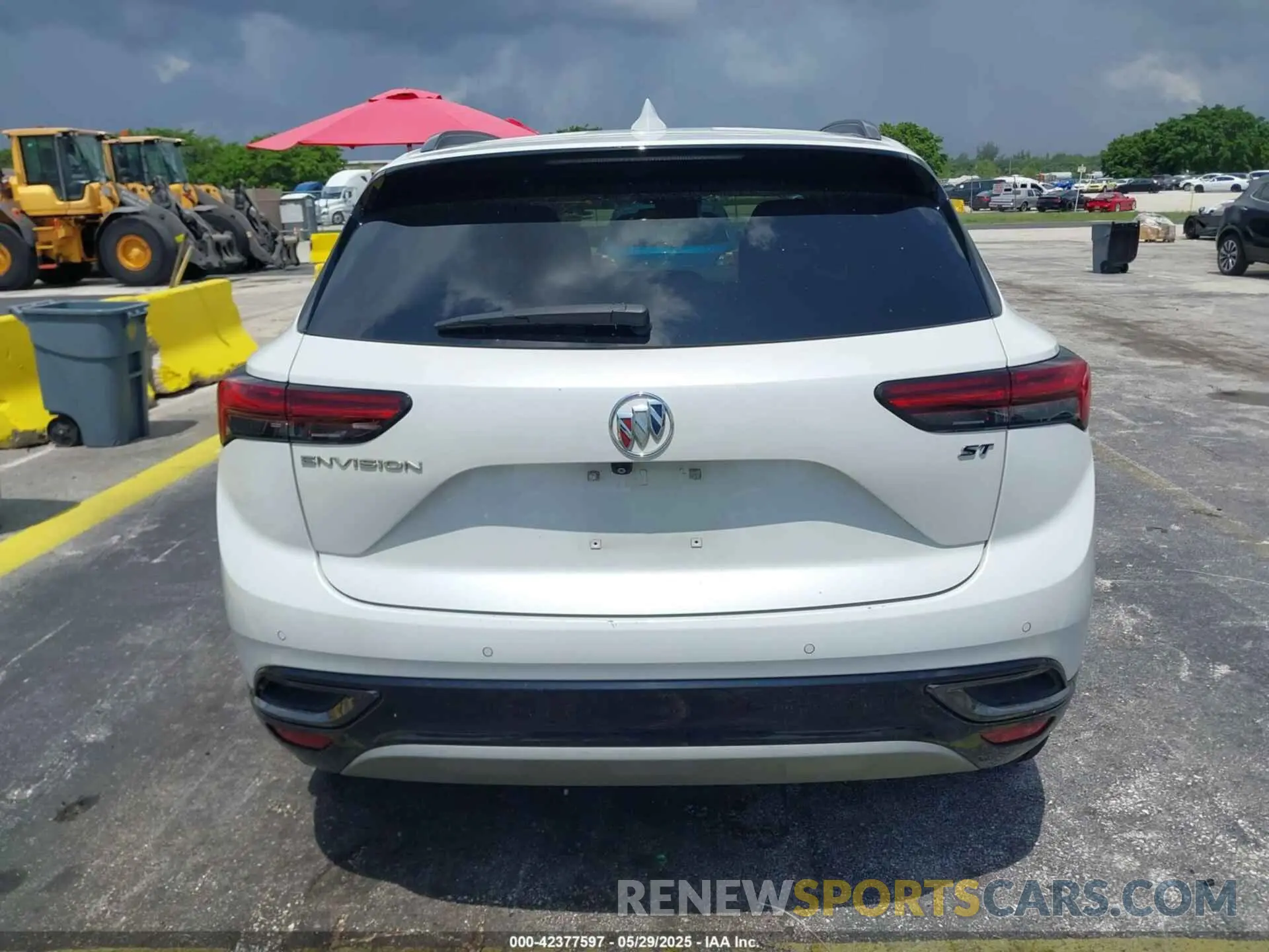 16 Photograph of a damaged car LRBFZNR43PD074047 BUICK ENVISION 2023