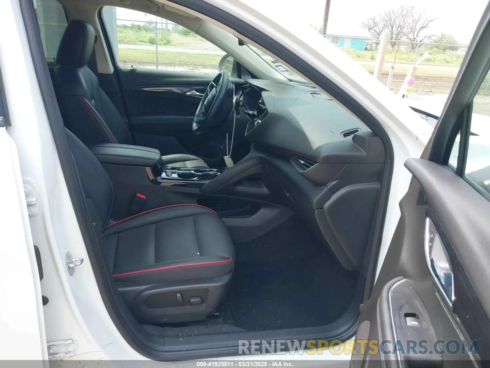 5 Photograph of a damaged car LRBFZNR45PD025836 BUICK ENVISION 2023